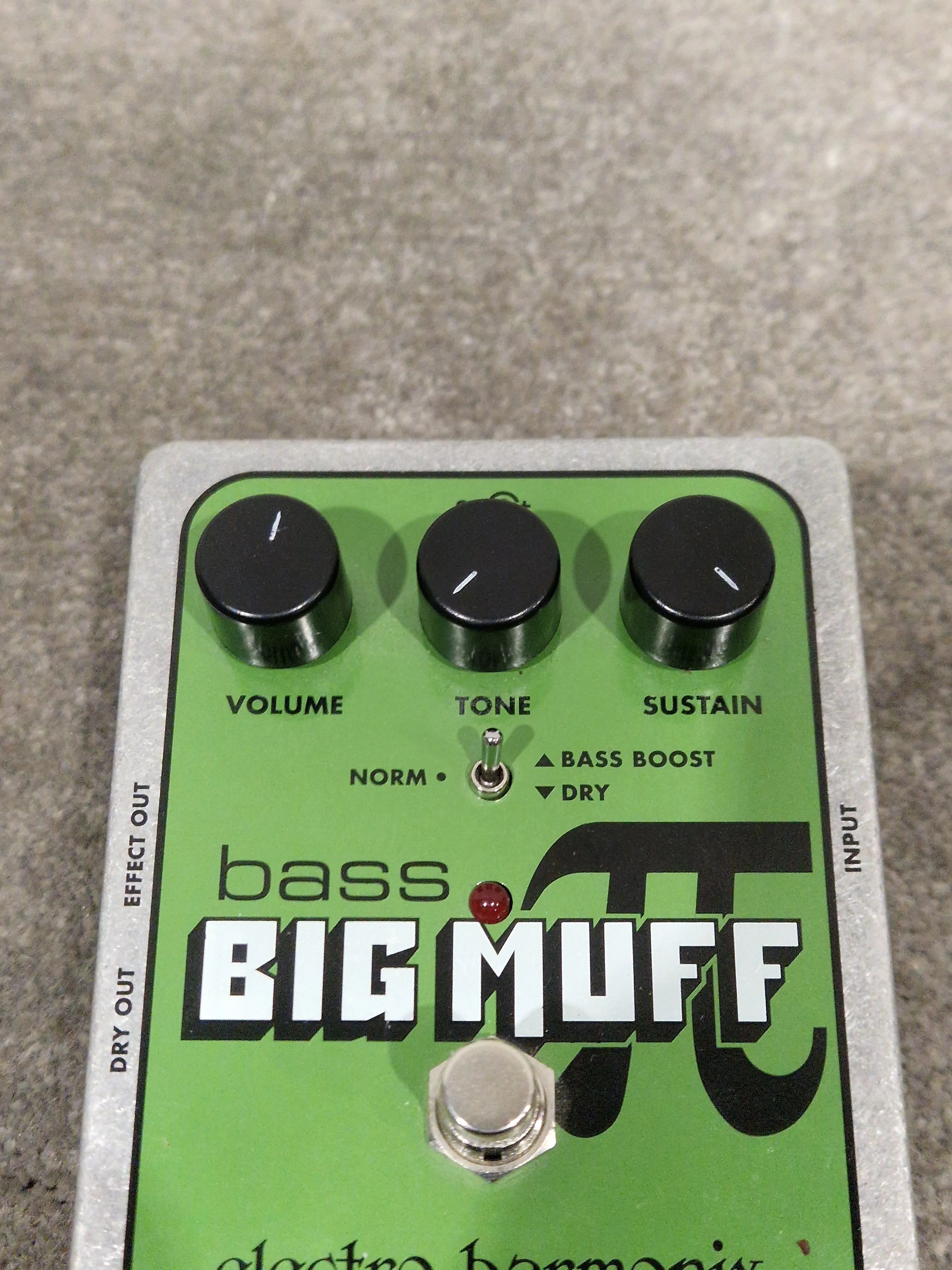 Electro-Harmonix Bass Big Muff - Fuzz Pedal - Excellent - Image 3