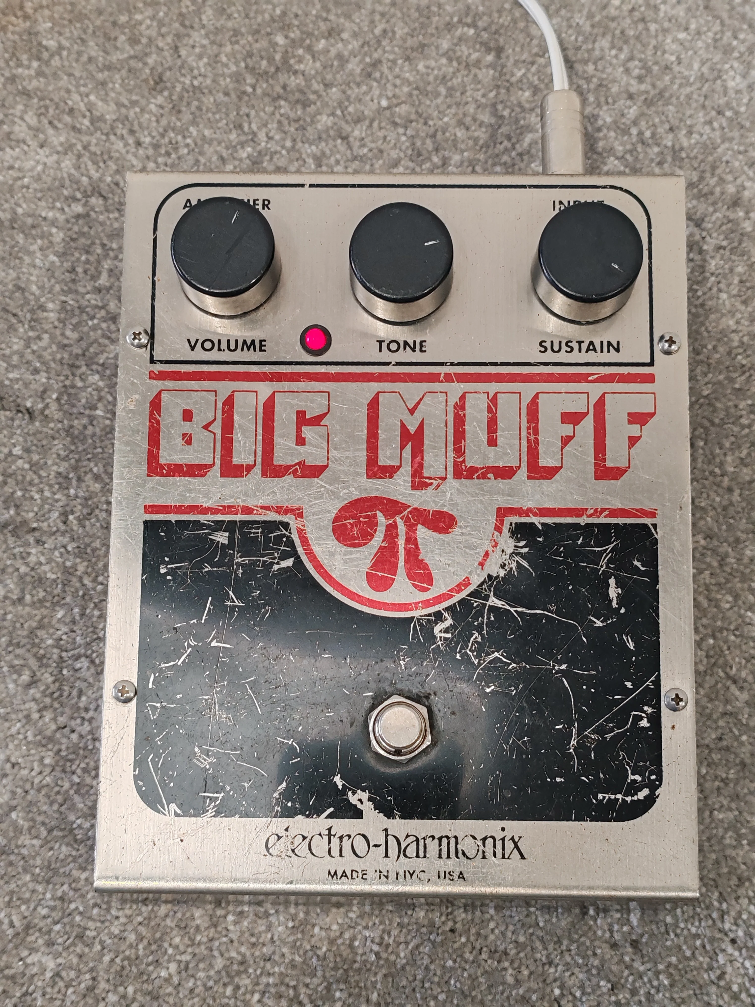 Electro-harmonix Big Muff Pi - Original Made in USA Effects Pedal - Image 3
