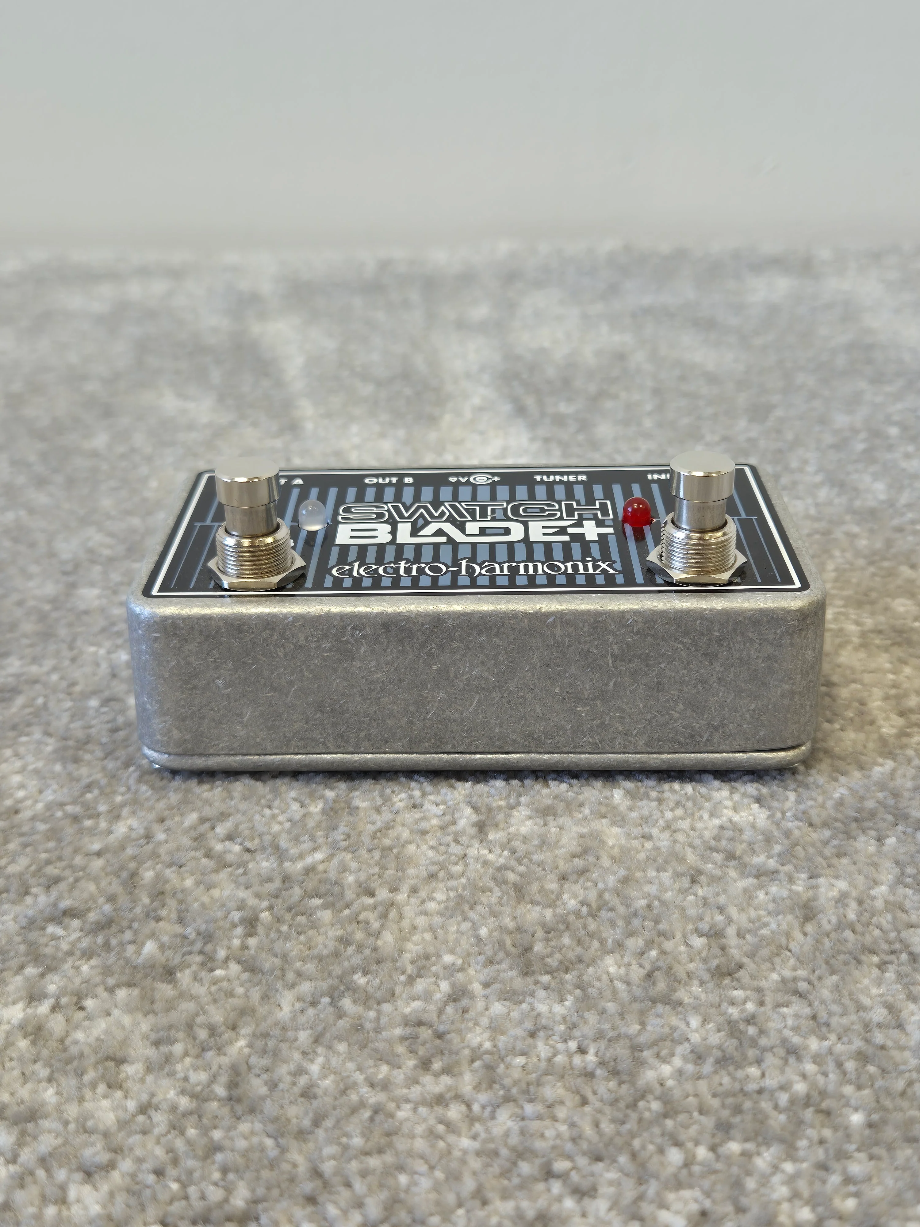 Electro Harmonix Switchblade Plus -  Switching Pedal  w/ Original Box - Image 2