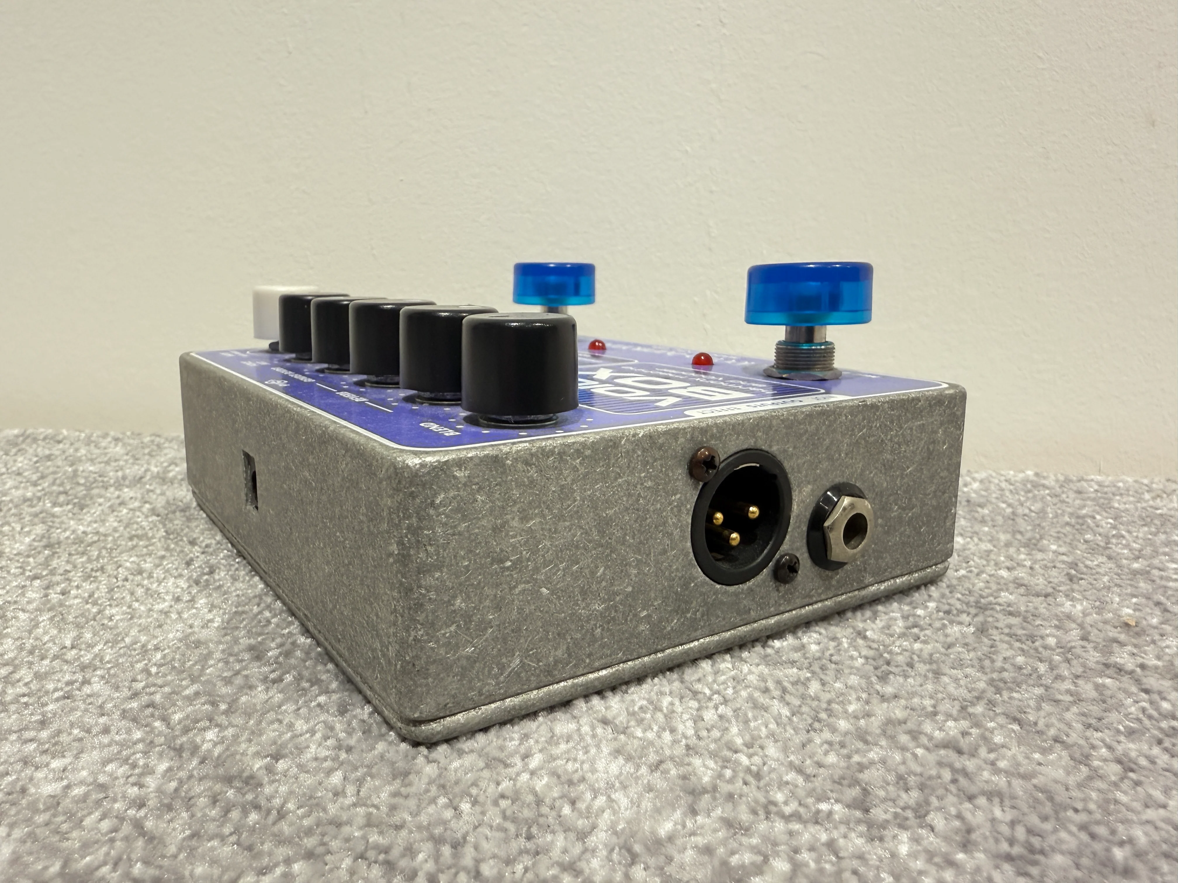 Electro-Harmonix Voice Box - Harmony Machine and Vocoder Pedal - Image 5