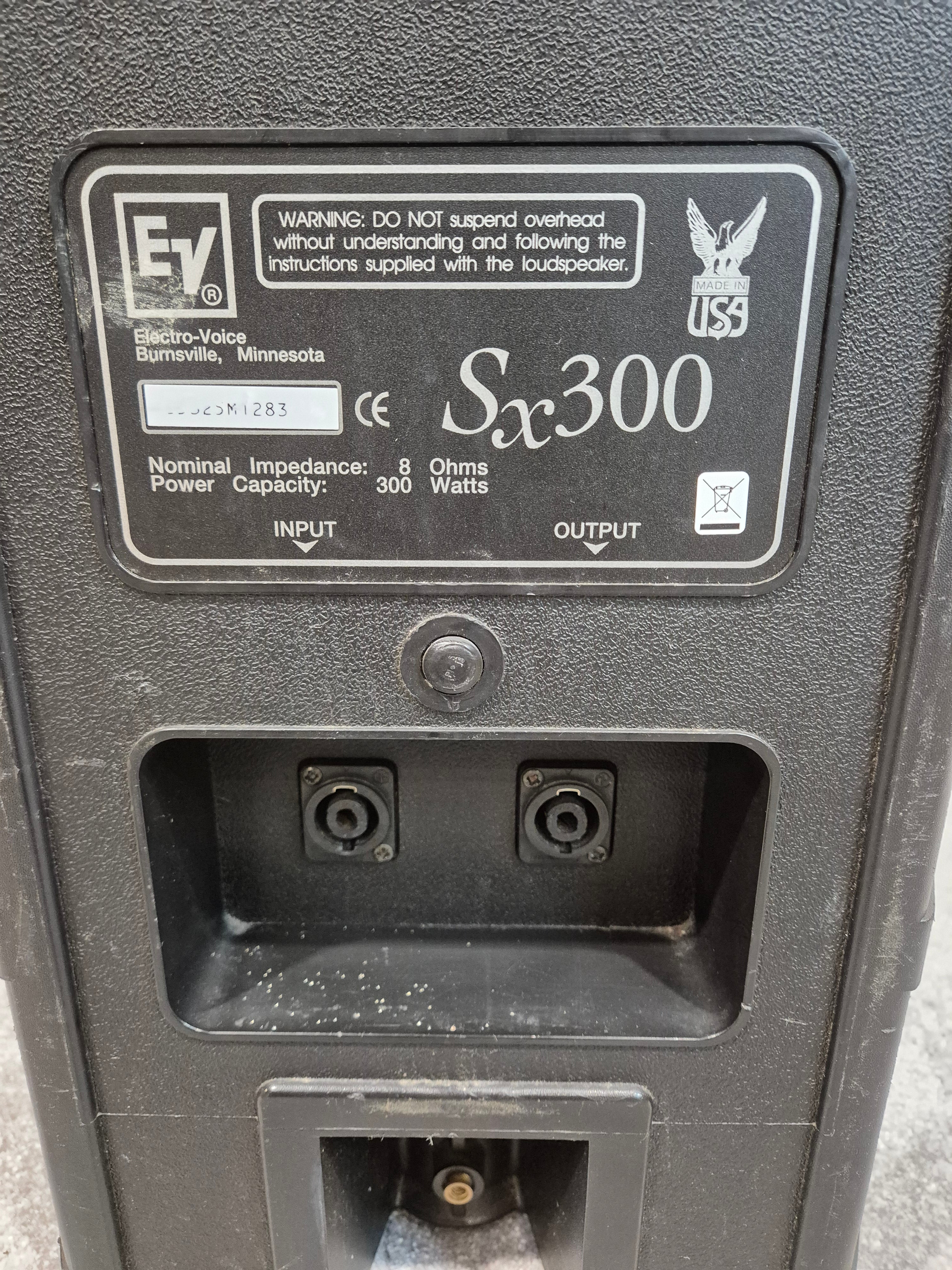 Electro Voice SX300 - Compact and Lightweight High-Power Speaker System - Pair - Image 16