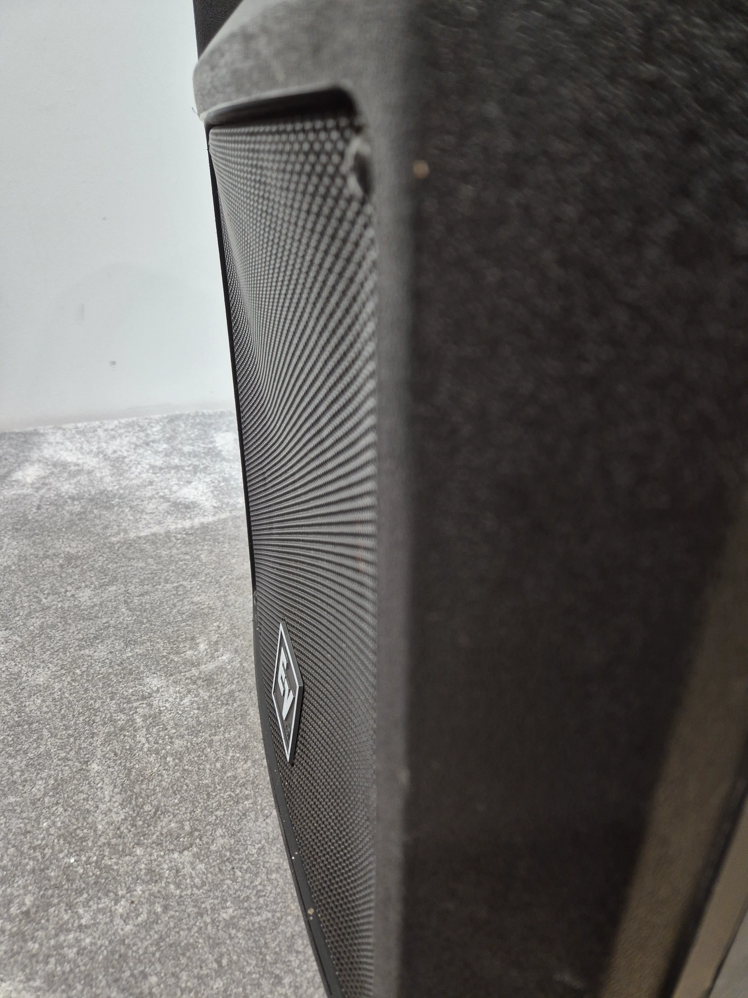 Electro Voice SX300 - Compact and Lightweight High-Power Speaker System - Pair - Image 18