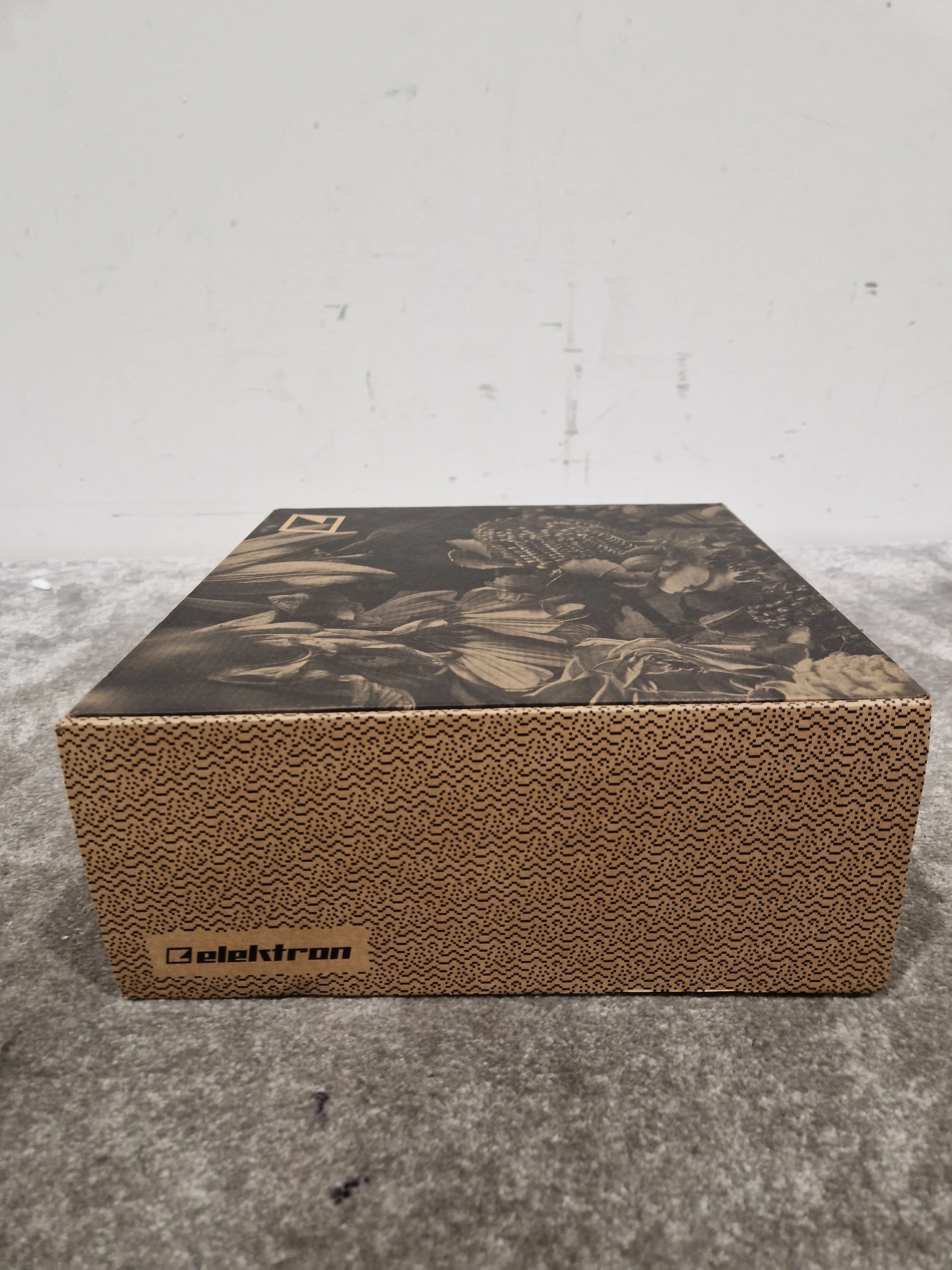 Elektron Analog Heat MKII - Stereo Analog Sound Processor - Excellent w/ Original Box & Power Supply - Image 3