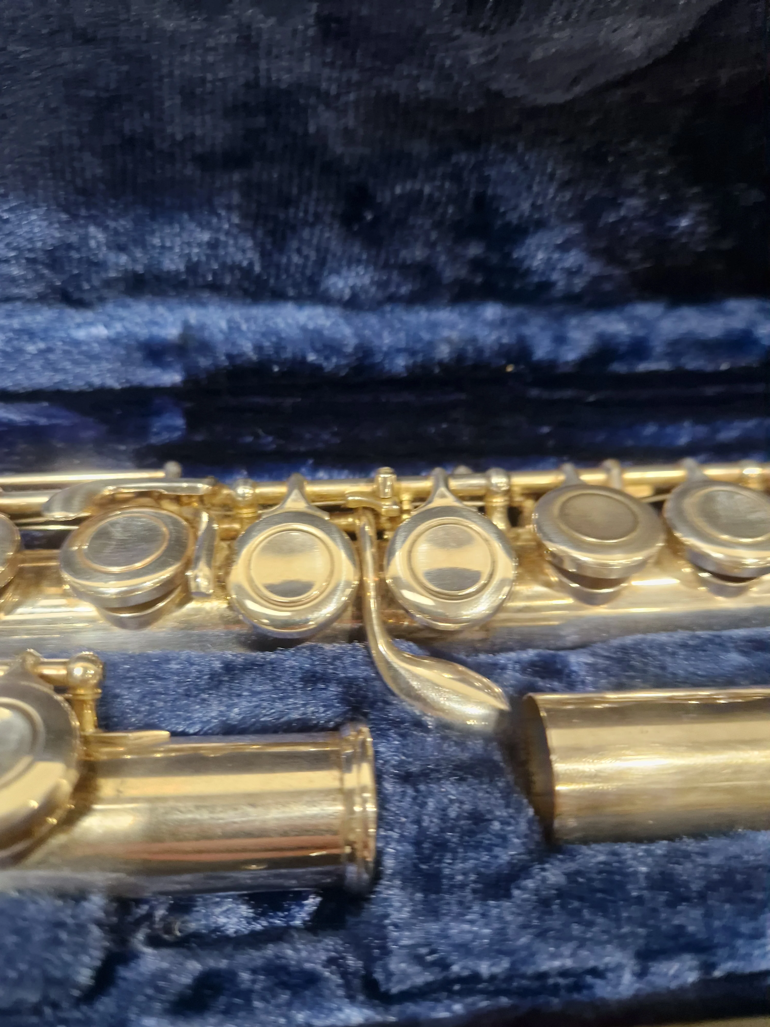 Elkhart 300 Series Silver Flute – Flute - Good w/ Hard Case - Image 6