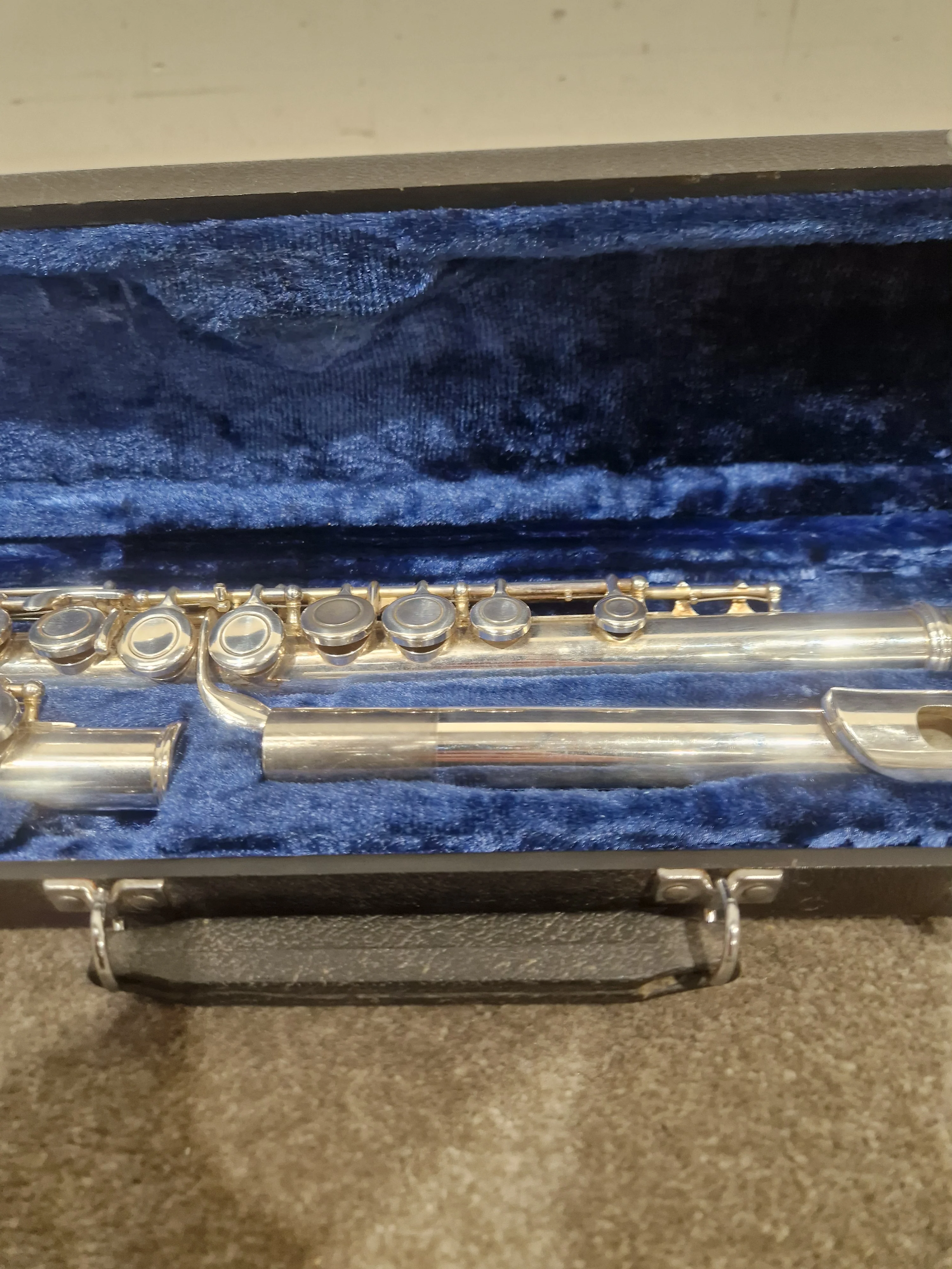 Elkhart 300 Series Silver Flute – Flute - Good w/ Hard Case - Image 8