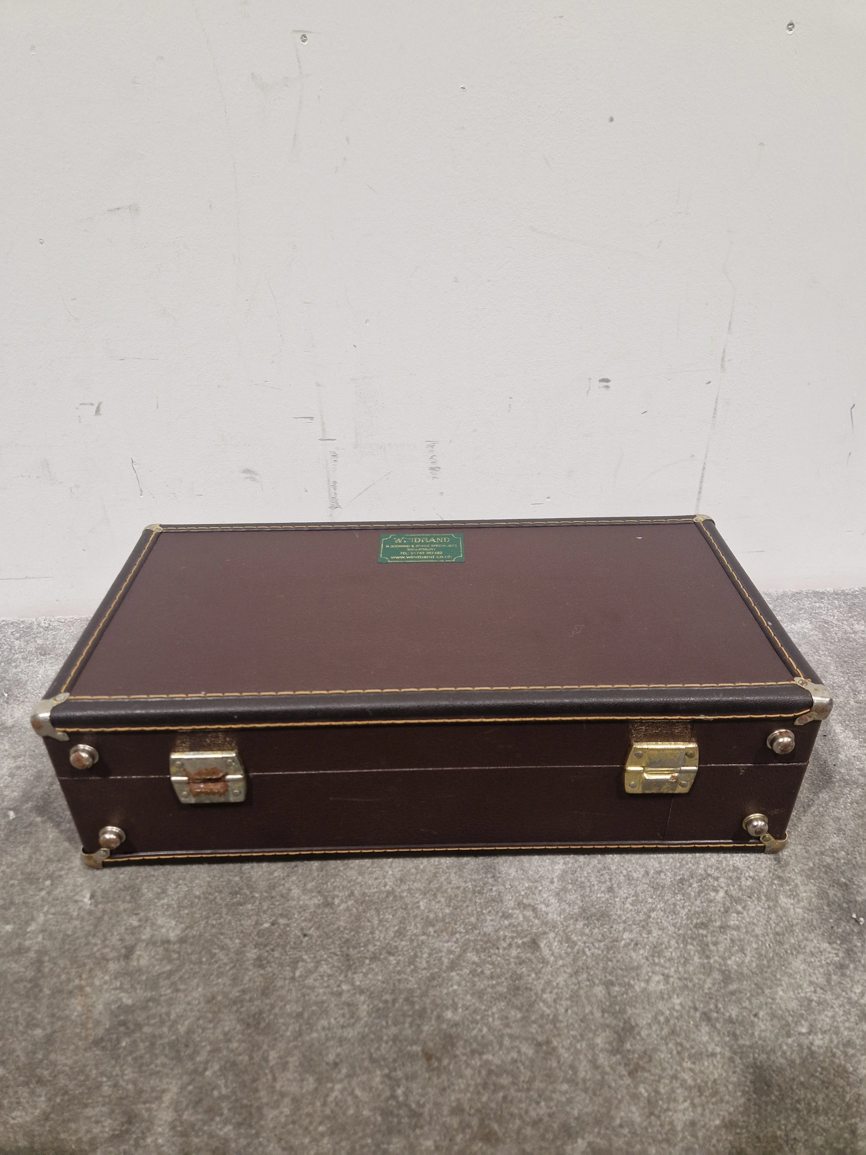 Elkhart Series 2 Vintage Brass Trumpet - Well-Preserved Craftsmanship - Good w/ Hard Case - Image 3