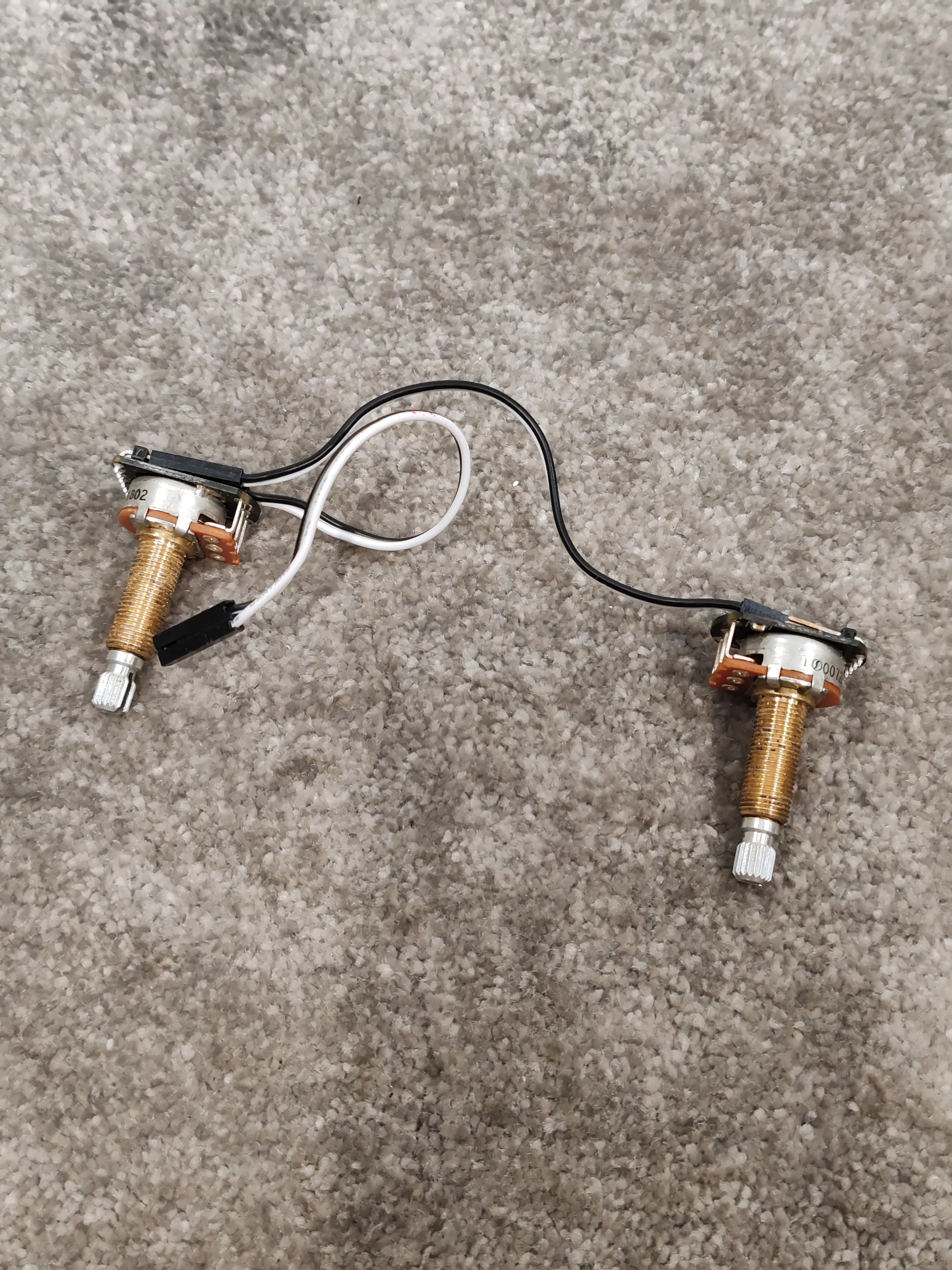 Emg 81 Active Pickup Set Emg-81 Emg-SA And Emg-SLV - Active Electronics, Versatile Tones - Good - Image 8