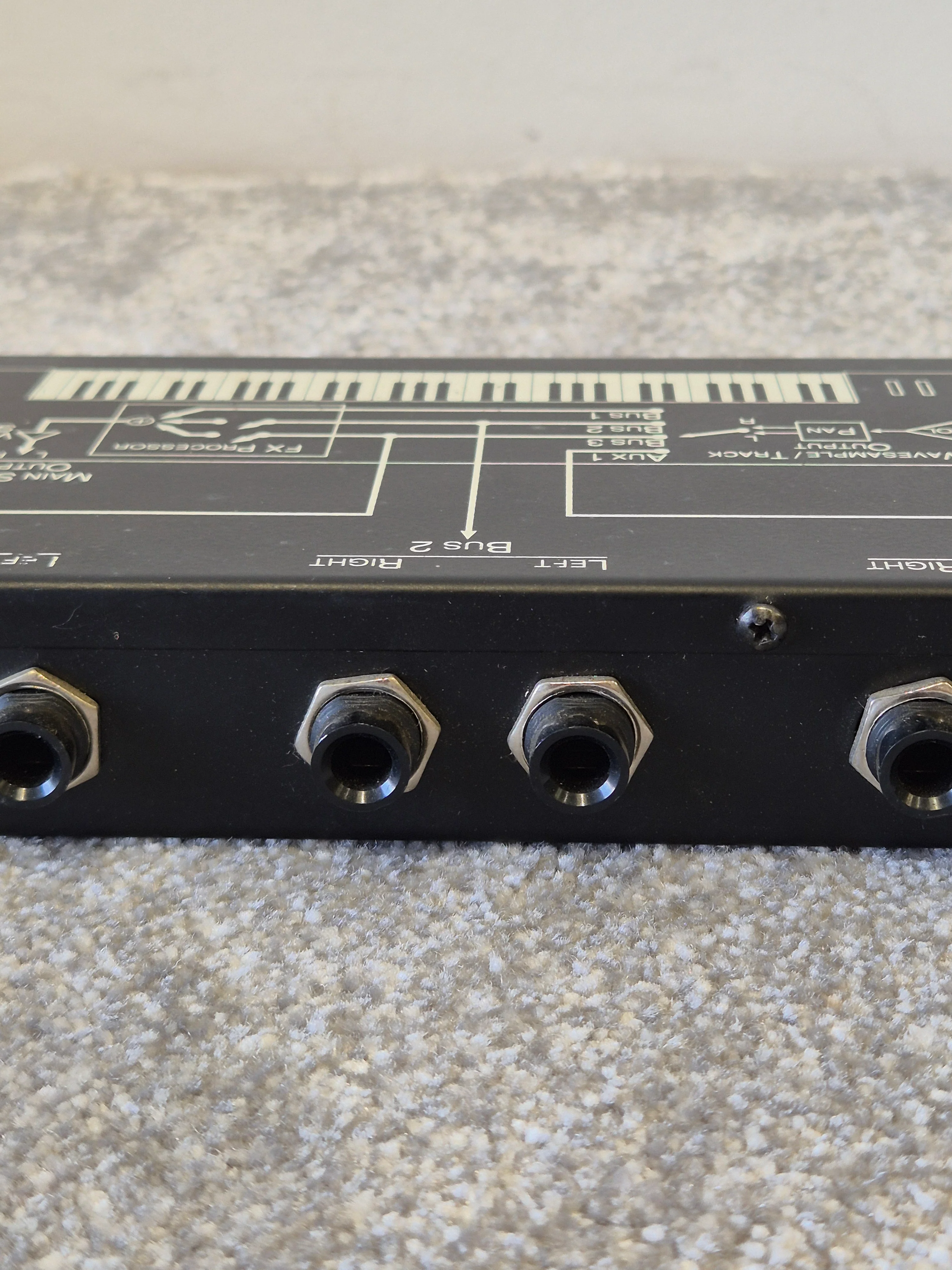 Ensoniq OEX-6 - Multi-Function 6 Channel Digital Device Output Expander - Versatile Audio Solution - Good - Image 7