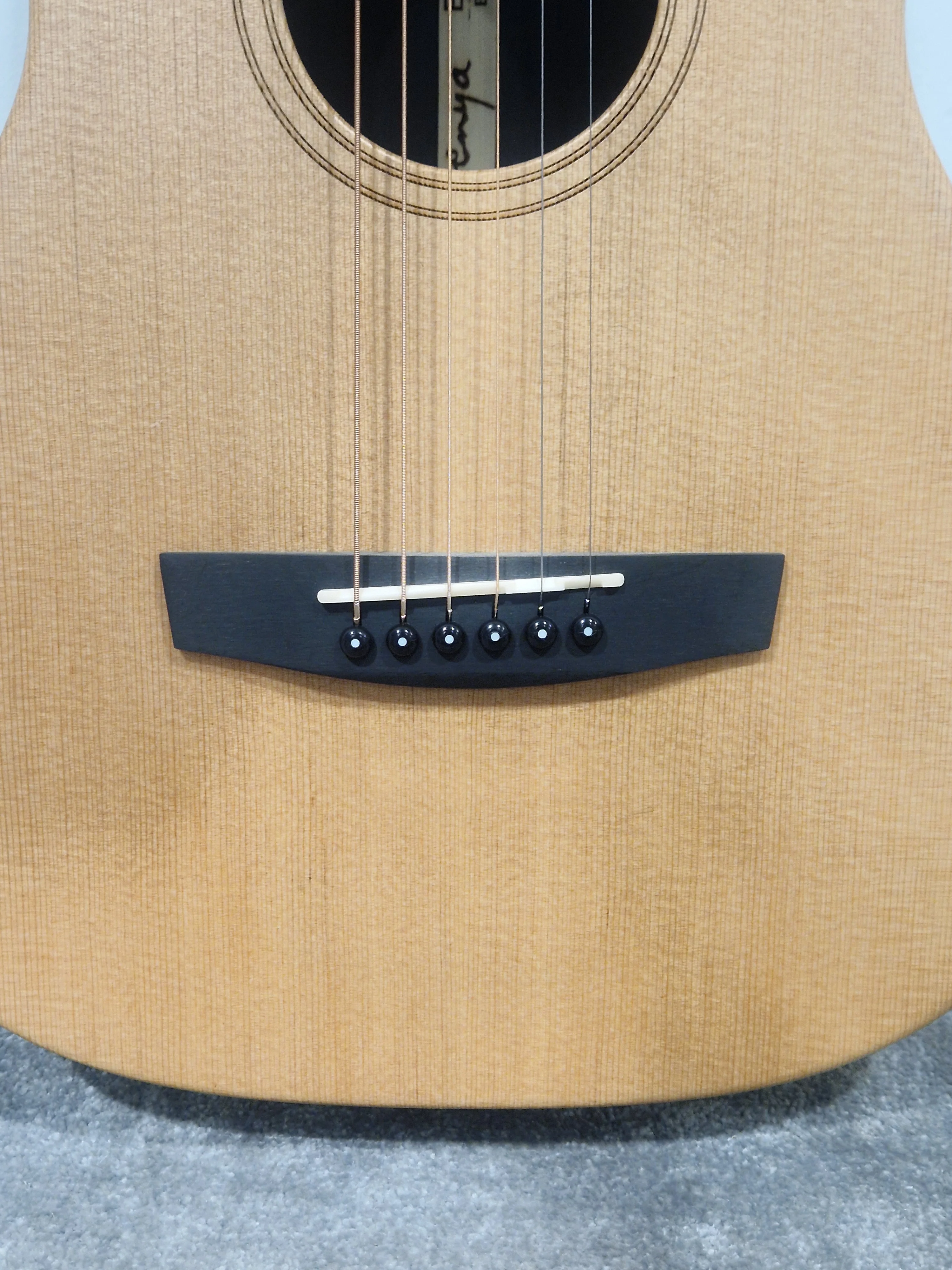 Enya EB-X1-PRO Natural 1/2 Acoustic Guitar - Compact Travel Size - Excellent w/ Soft Case & Guitar Accessories - Image 24