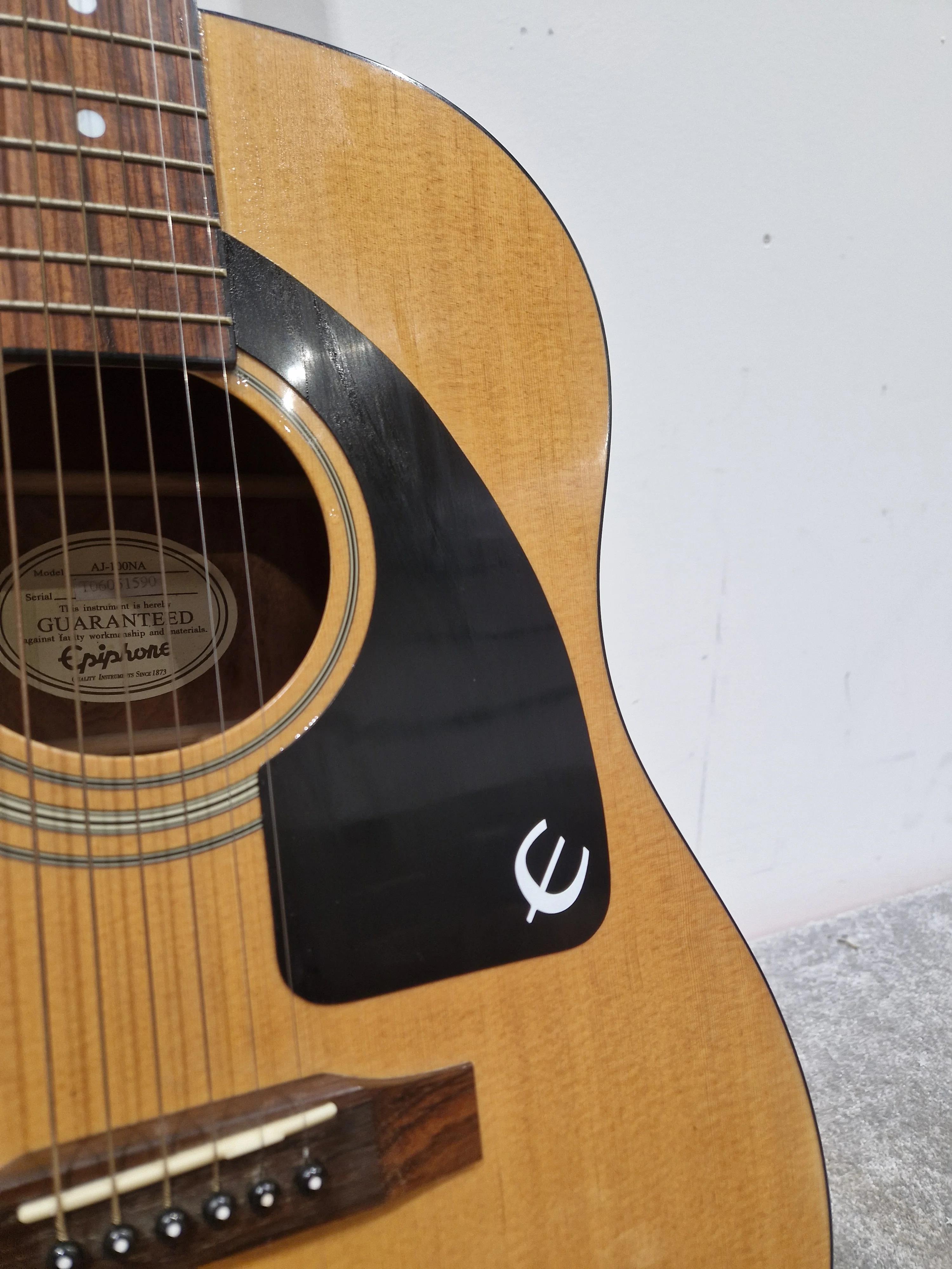 Epiphone AJ-100 - Acoustic Guitar - Natural - Excellent - Image 6