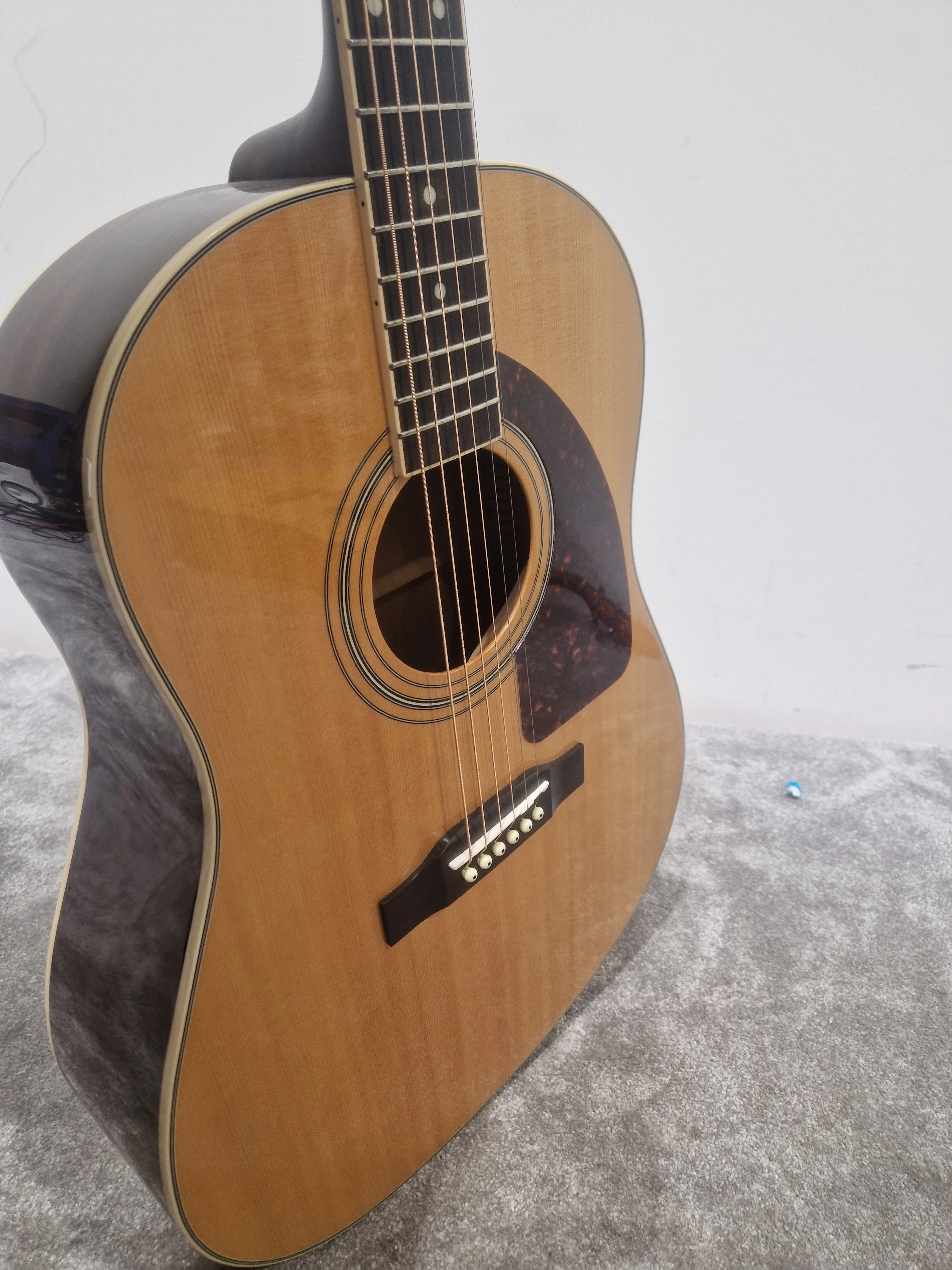 Epiphone AJ-220S - Solid Spruce Top Acoustic - Very Good - Image 8