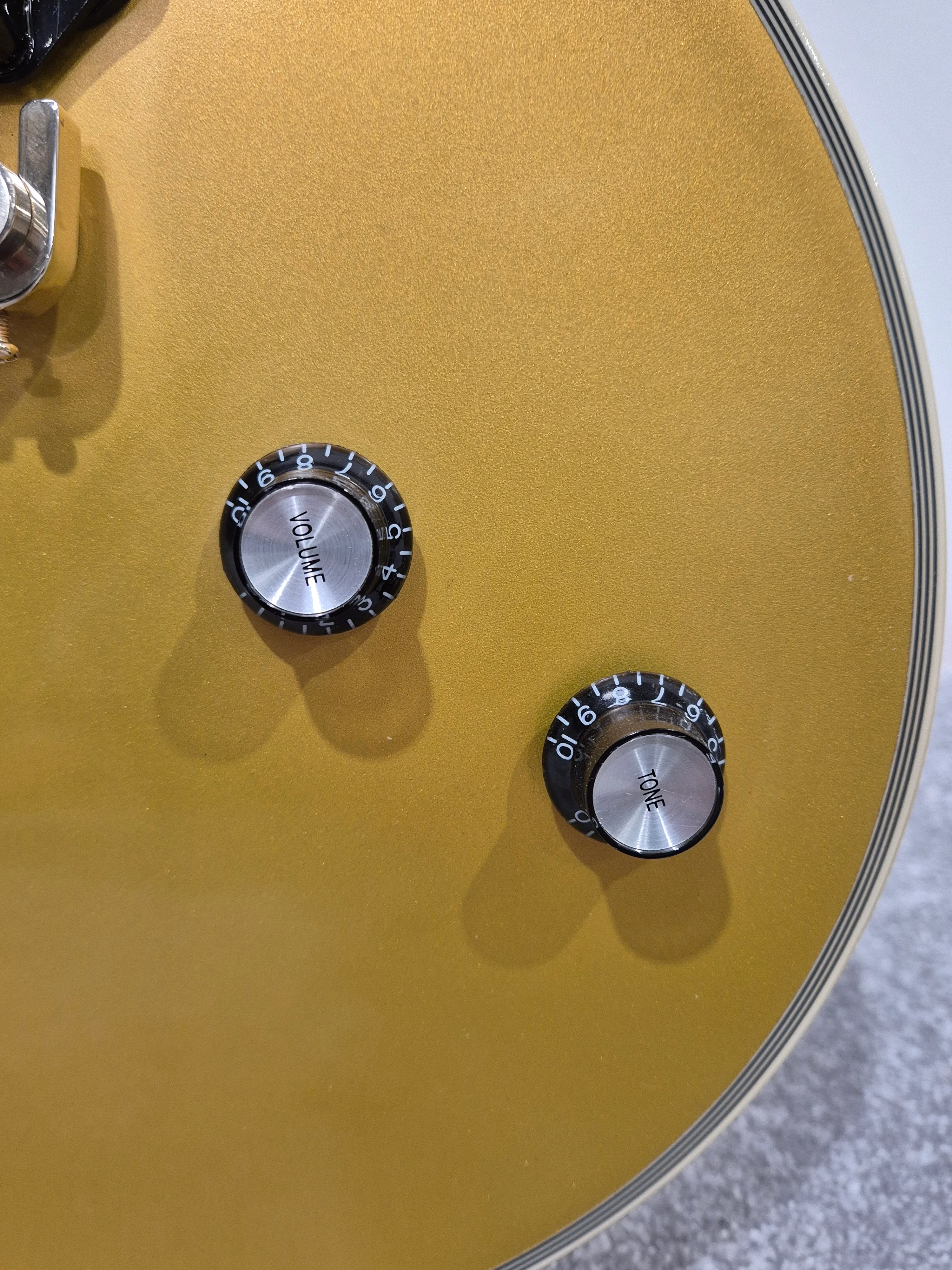 Epiphone Blues Power Jared James Nichols Gold Top - Electric Guitar w/ Epiphone Case - Image 3