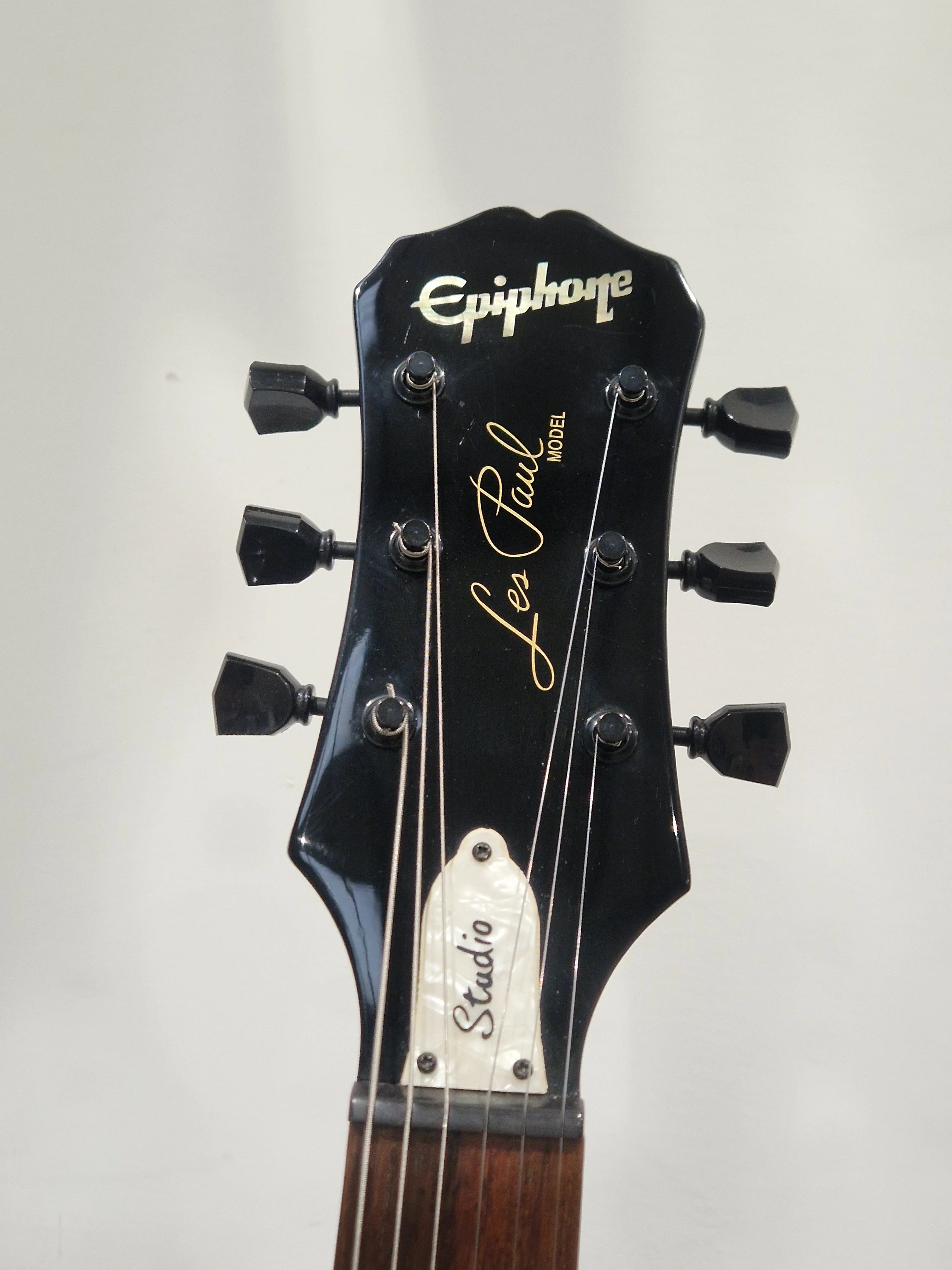 Epiphone Les Paul Studio Ebony - Solid Body Electric Guitar - Excellent w/ Full Set up - Image 5