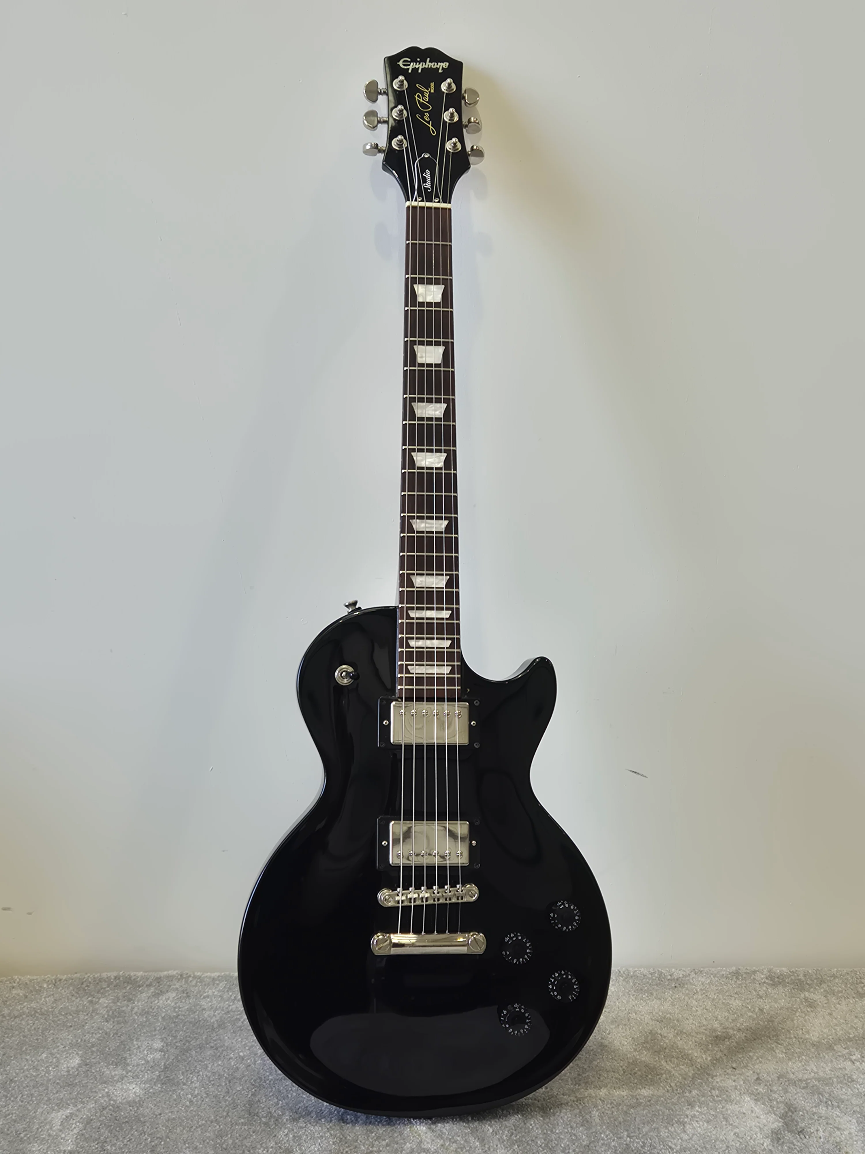 Epiphone Les Paul Studio - Electric Guitar - Image 2