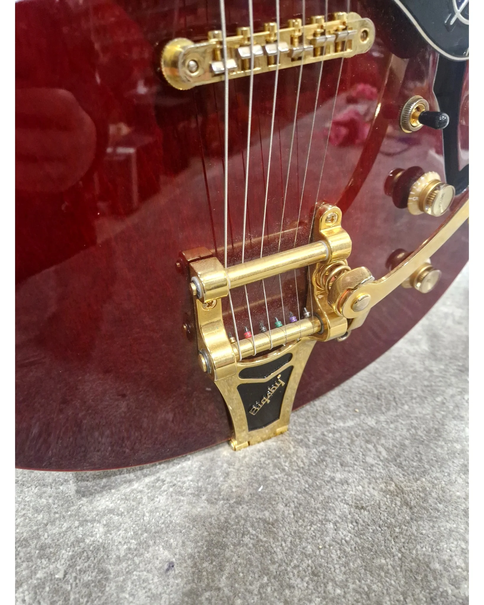 Epiphone Riviera P93 - Semi-Hollow Electric Guitar - Dark Red - Excellent w/ Hard Case - Image 23