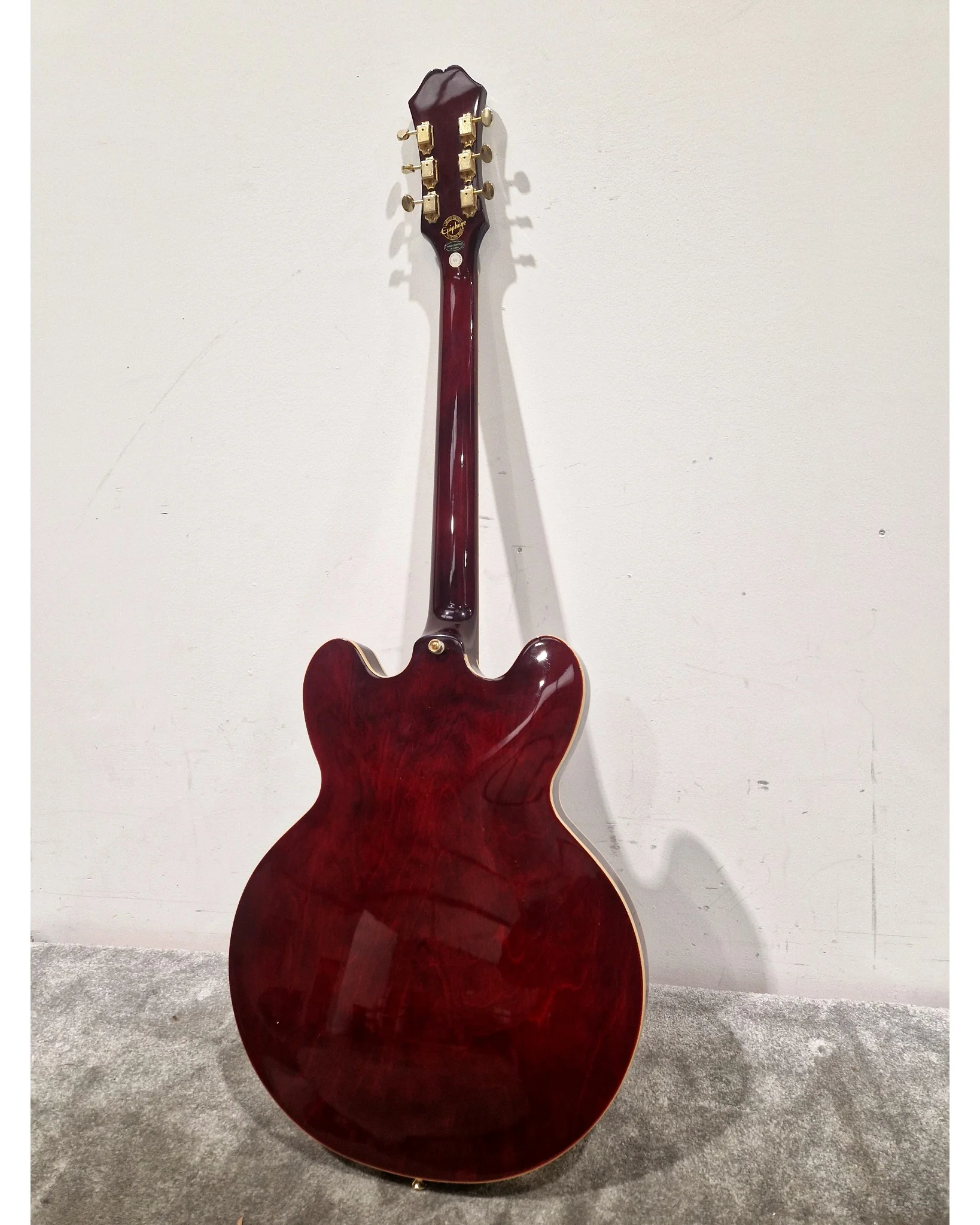 Epiphone Riviera P93 - Semi-Hollow Electric Guitar - Dark Red - Excellent w/ Hard Case - Image 6