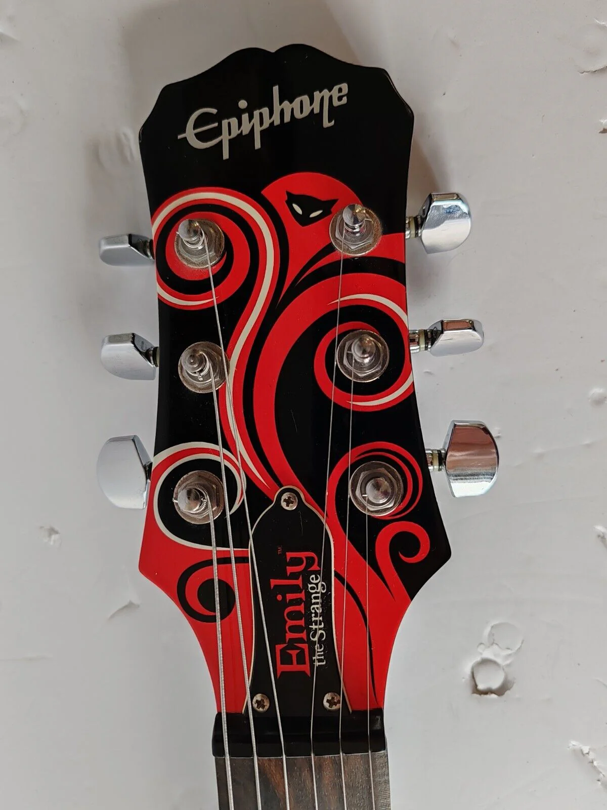 Epiphone SG-310 Limited Edition 'Emily The Strange'  Electric Guitar - Image 5