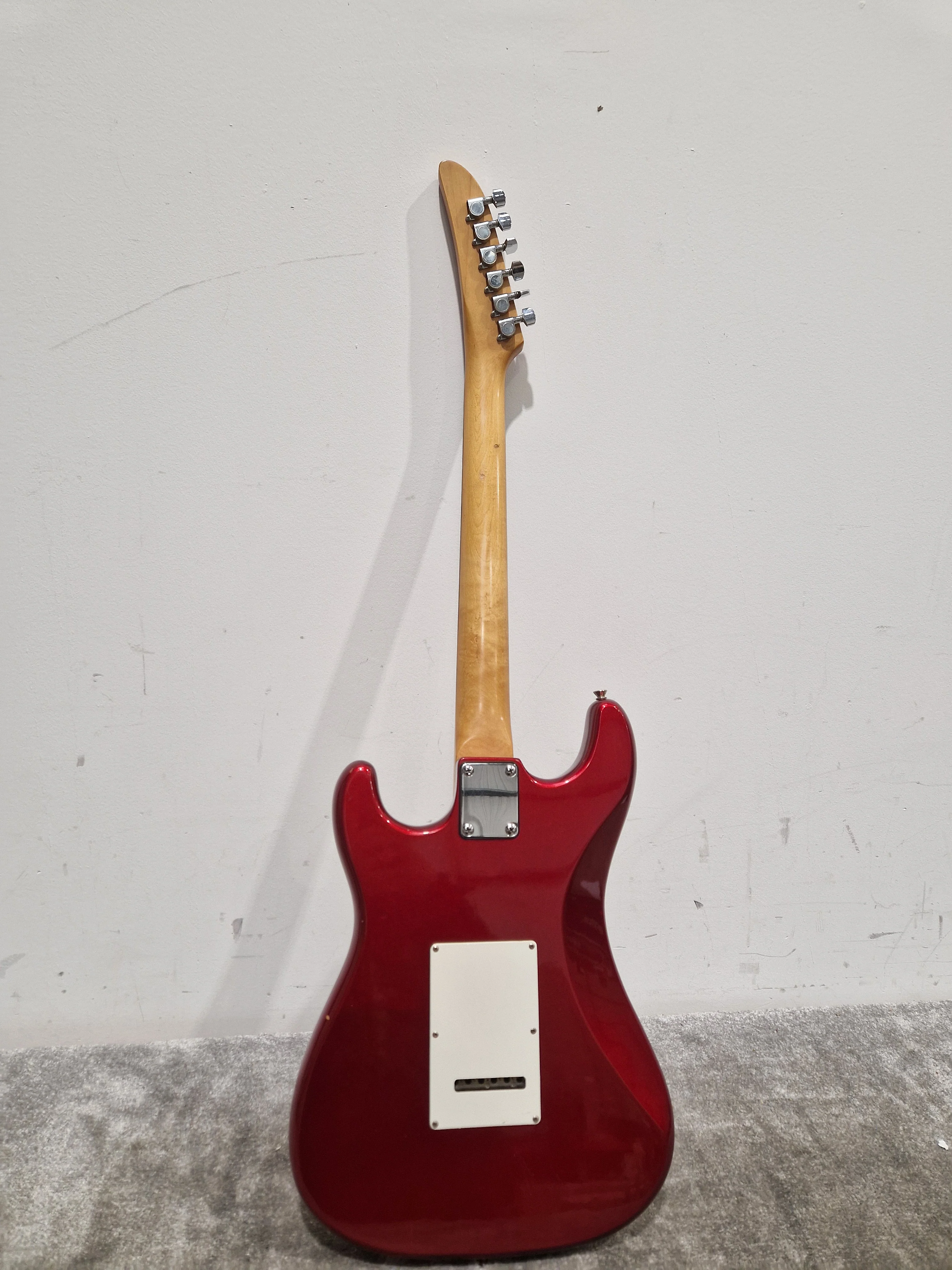 Epiphone Stratocaster Style - Electric Guitar - Red - Good w/ Hard Case - Image 19