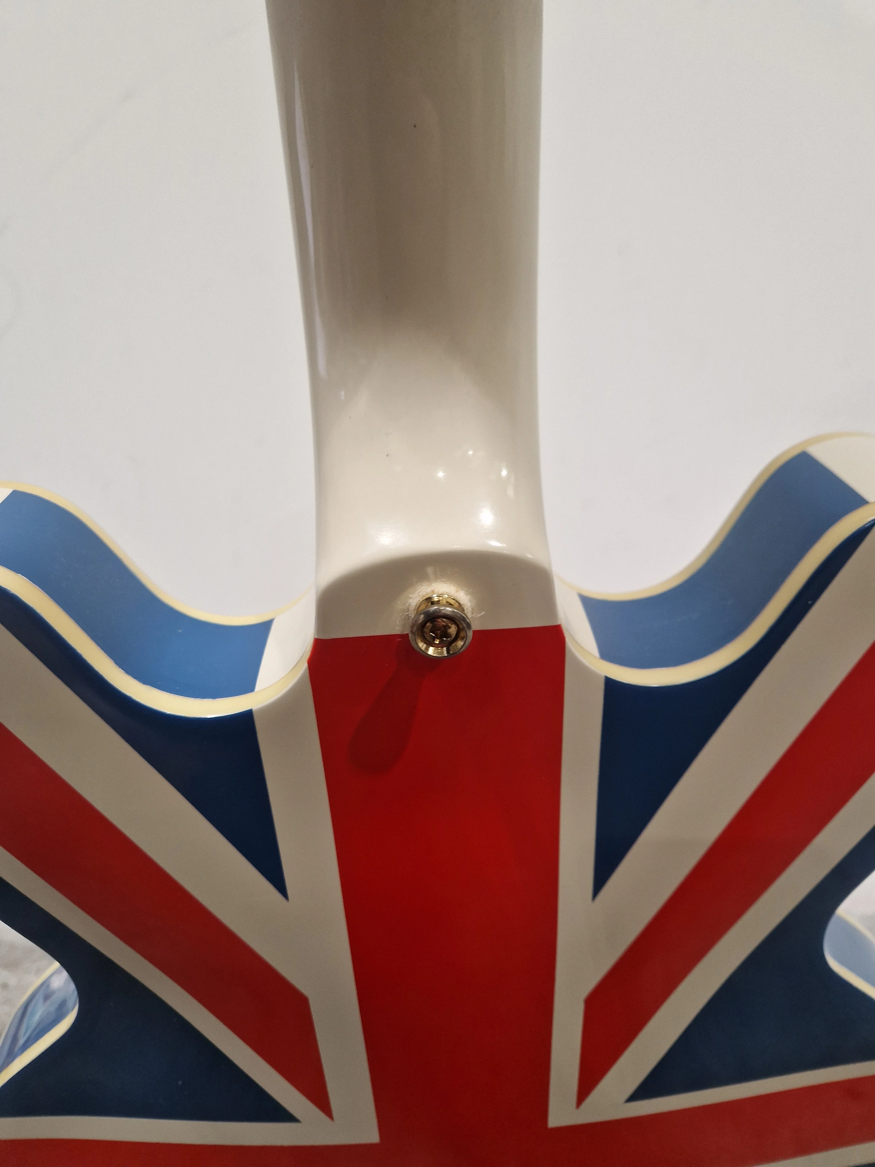 Epiphone Union Jack - Semi-Hollow Electric Guitar - Union Jack Finish - Good w/ Hard Case & Certification - Image 15