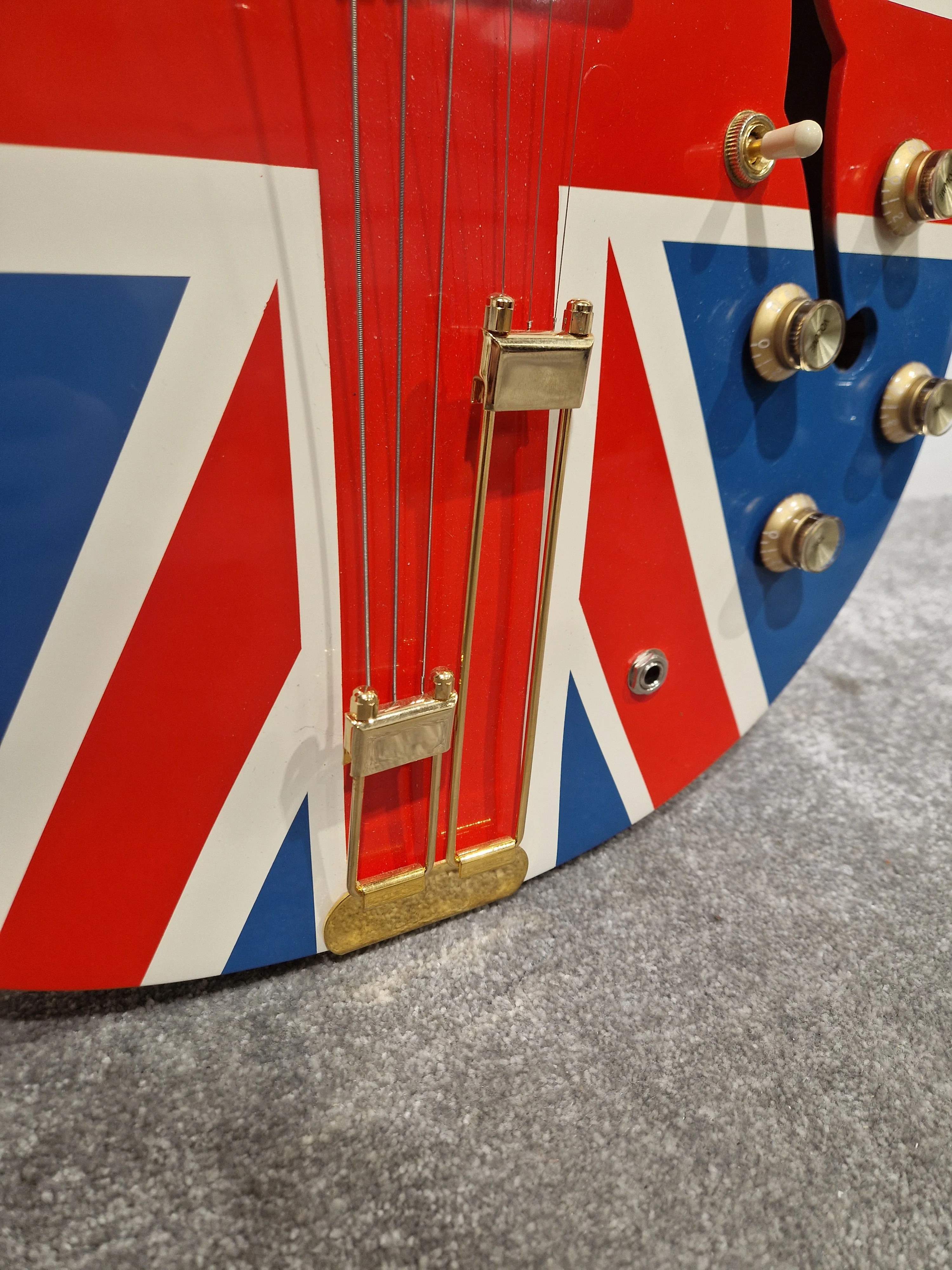 Epiphone Union Jack - Semi-Hollow Electric Guitar - Union Jack Finish - Good w/ Hard Case & Certification - Image 23