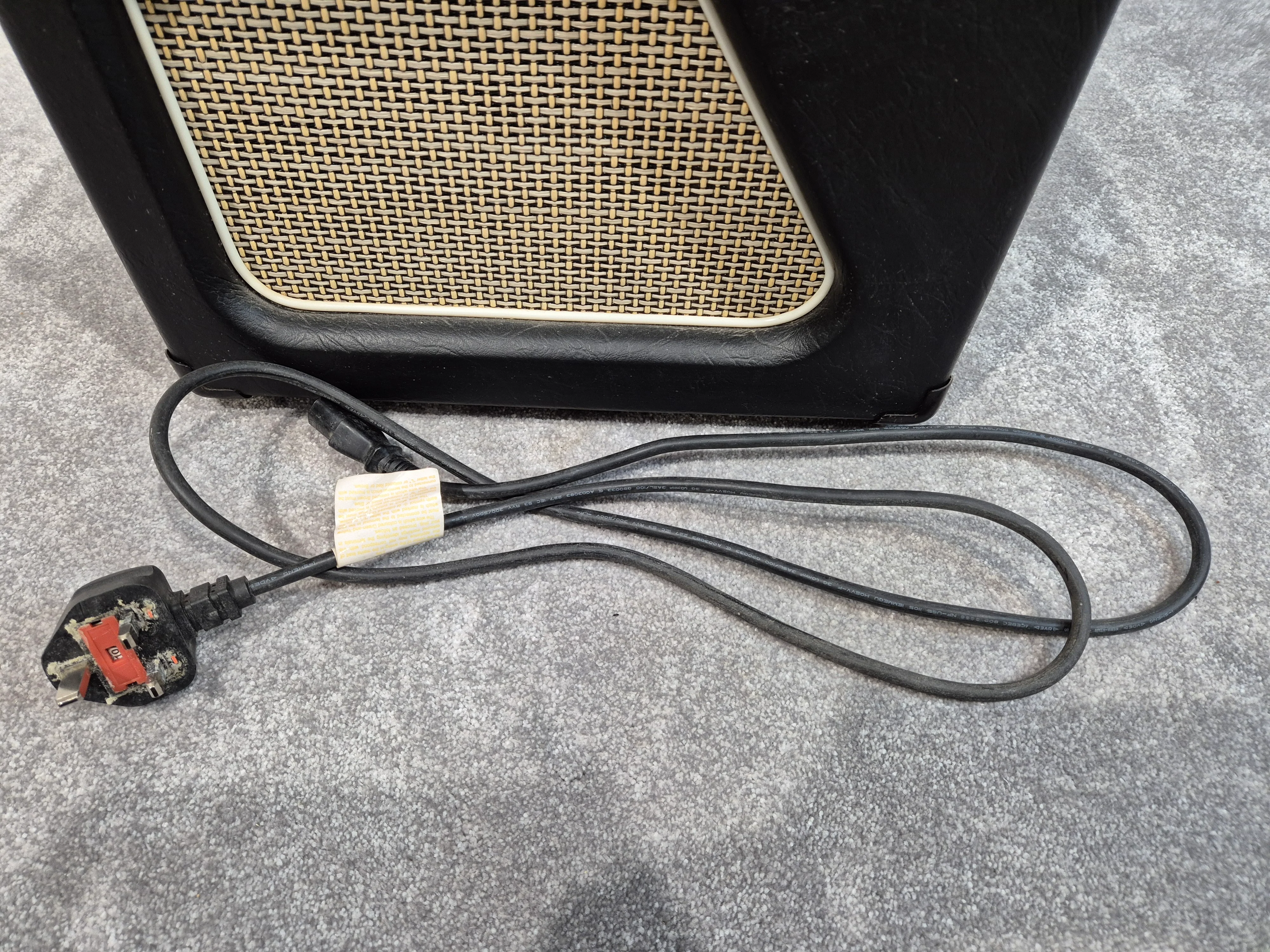 Epiphone Valve Junior - 5-Watt - Electric Guitar Amplifier - Image 12