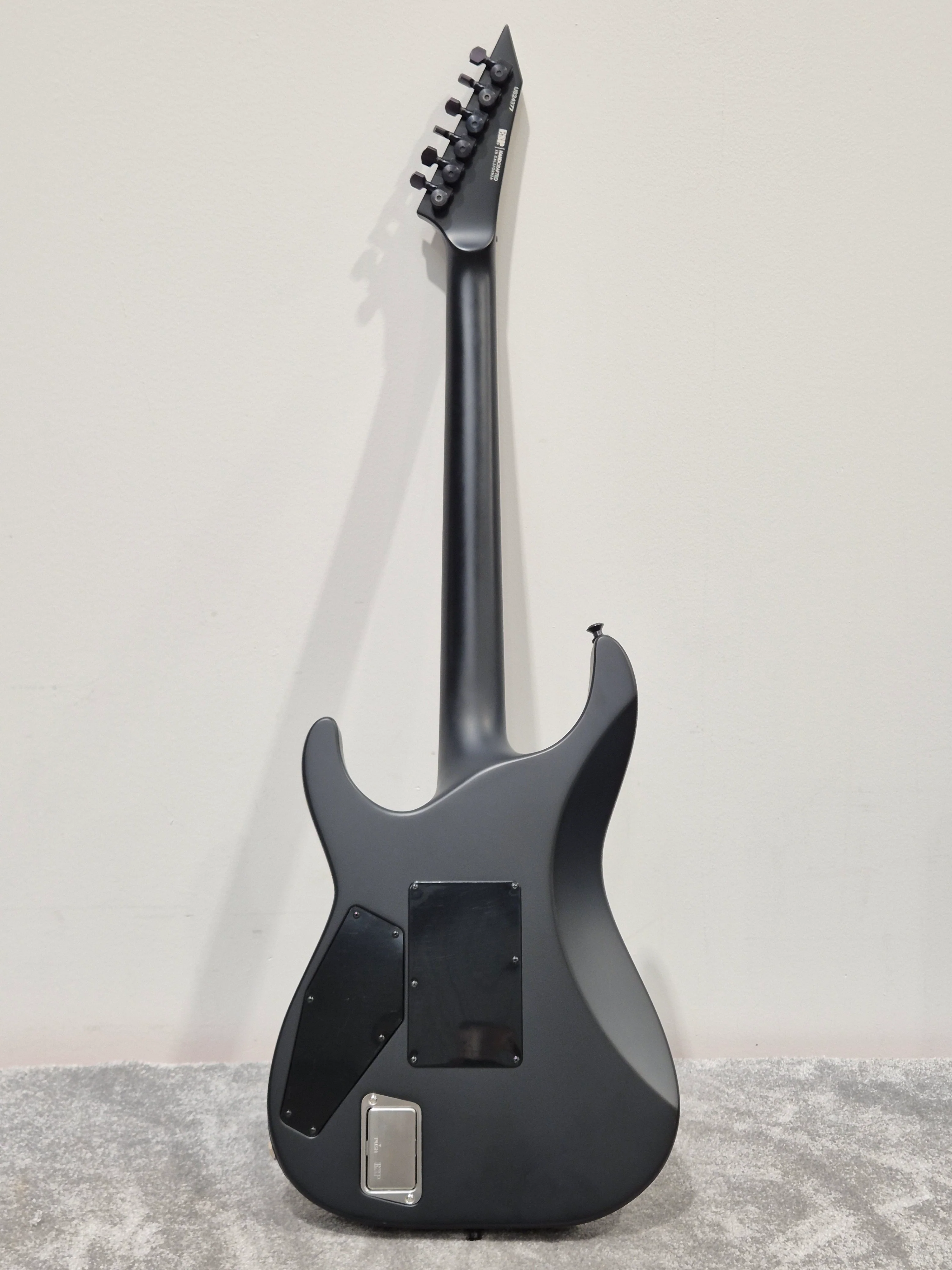 ESP M-II USA - Electric Guitar w/ ESP Hard Case - Excellent - Image 9