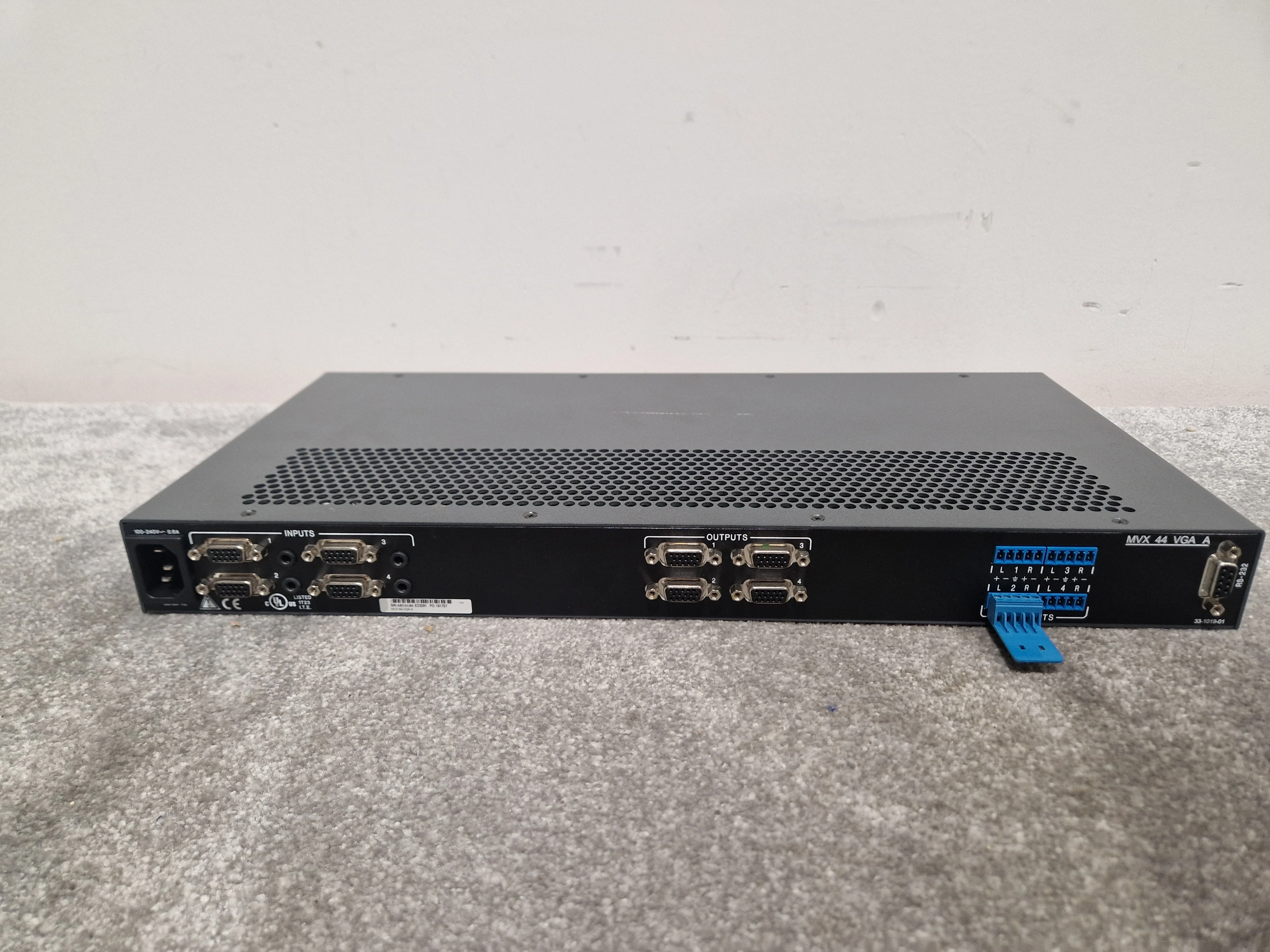Extron MVX 44 Vga A Matrix Switcher - 4x4 VGA Matrix, High Resolution - Excellent w/ Original Box & Power Supply & Manuals - Image 3