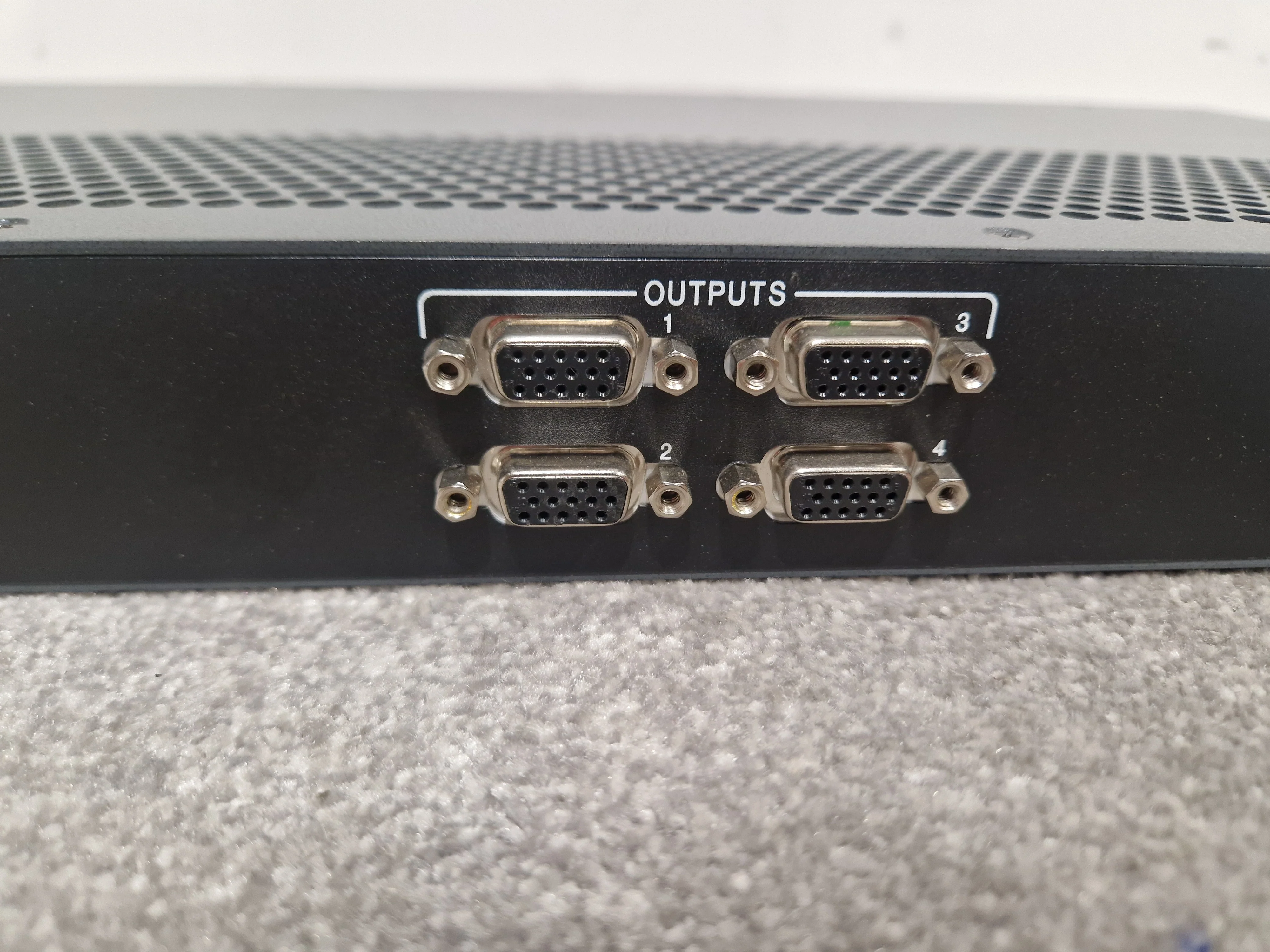 Extron MVX 44 Vga A Matrix Switcher - 4x4 VGA Matrix, High Resolution - Excellent w/ Original Box & Power Supply & Manuals - Image 4