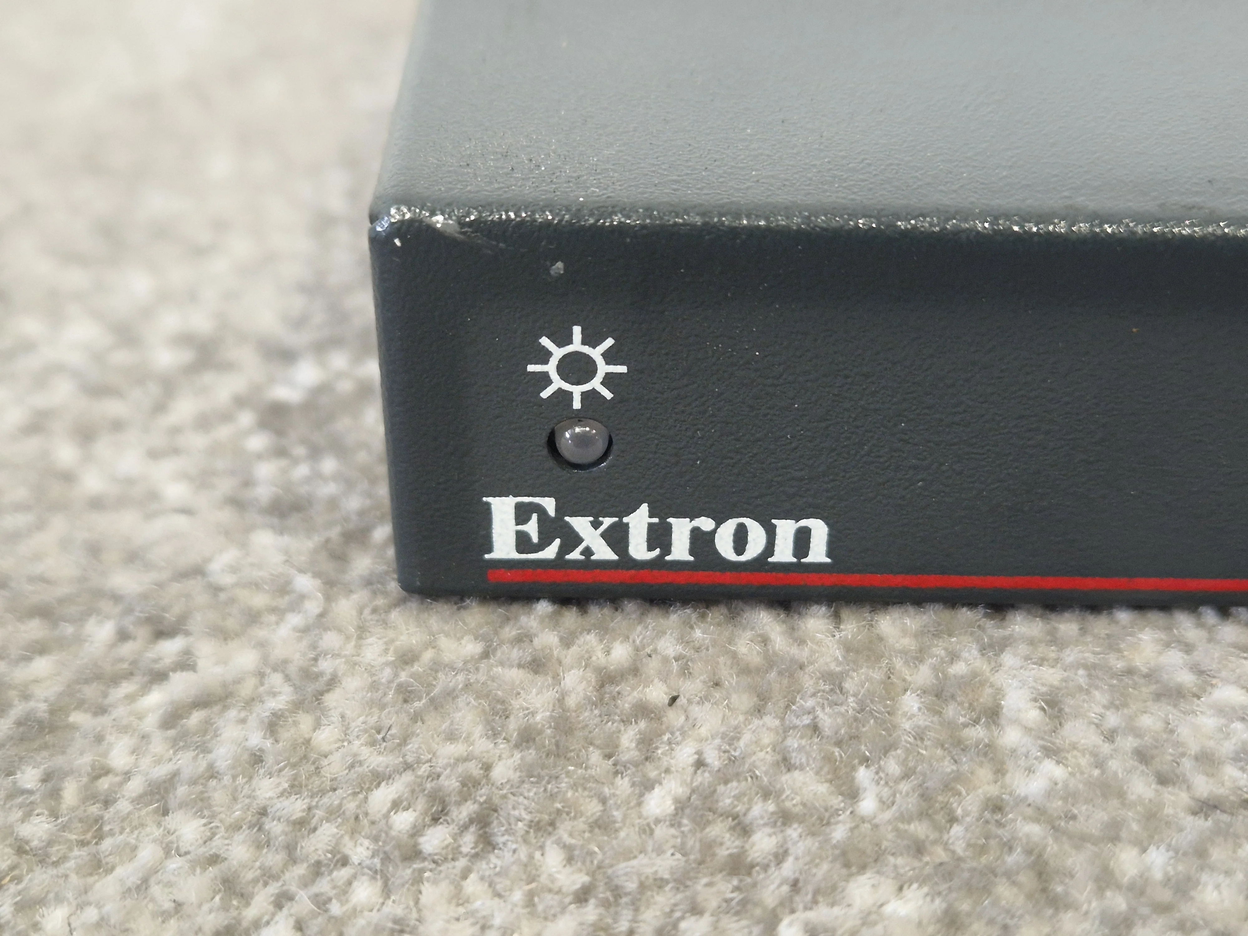 Extron VSW 2VGA A – 2x1 VGA Video Switcher – Good - Image 3