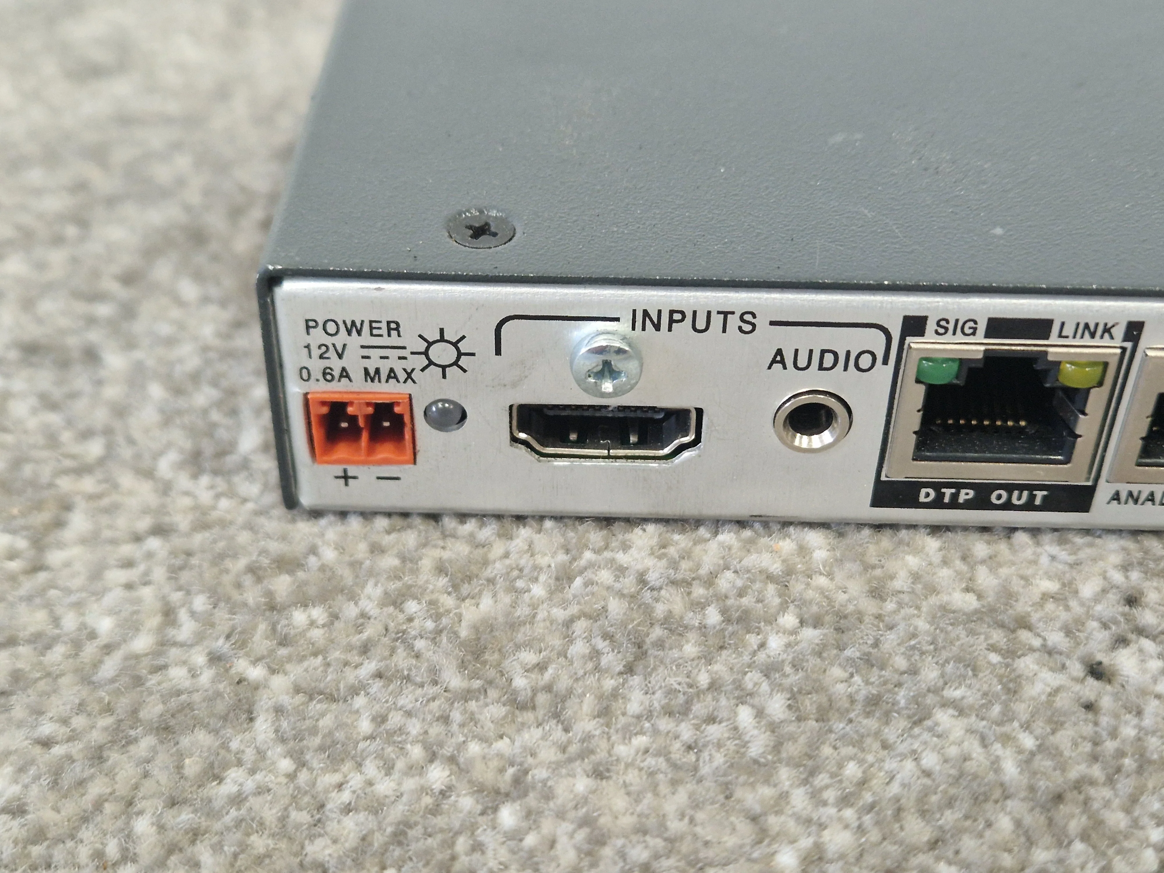 Extron VSW 2VGA A – 2x1 VGA Video Switcher – Good - Image 6