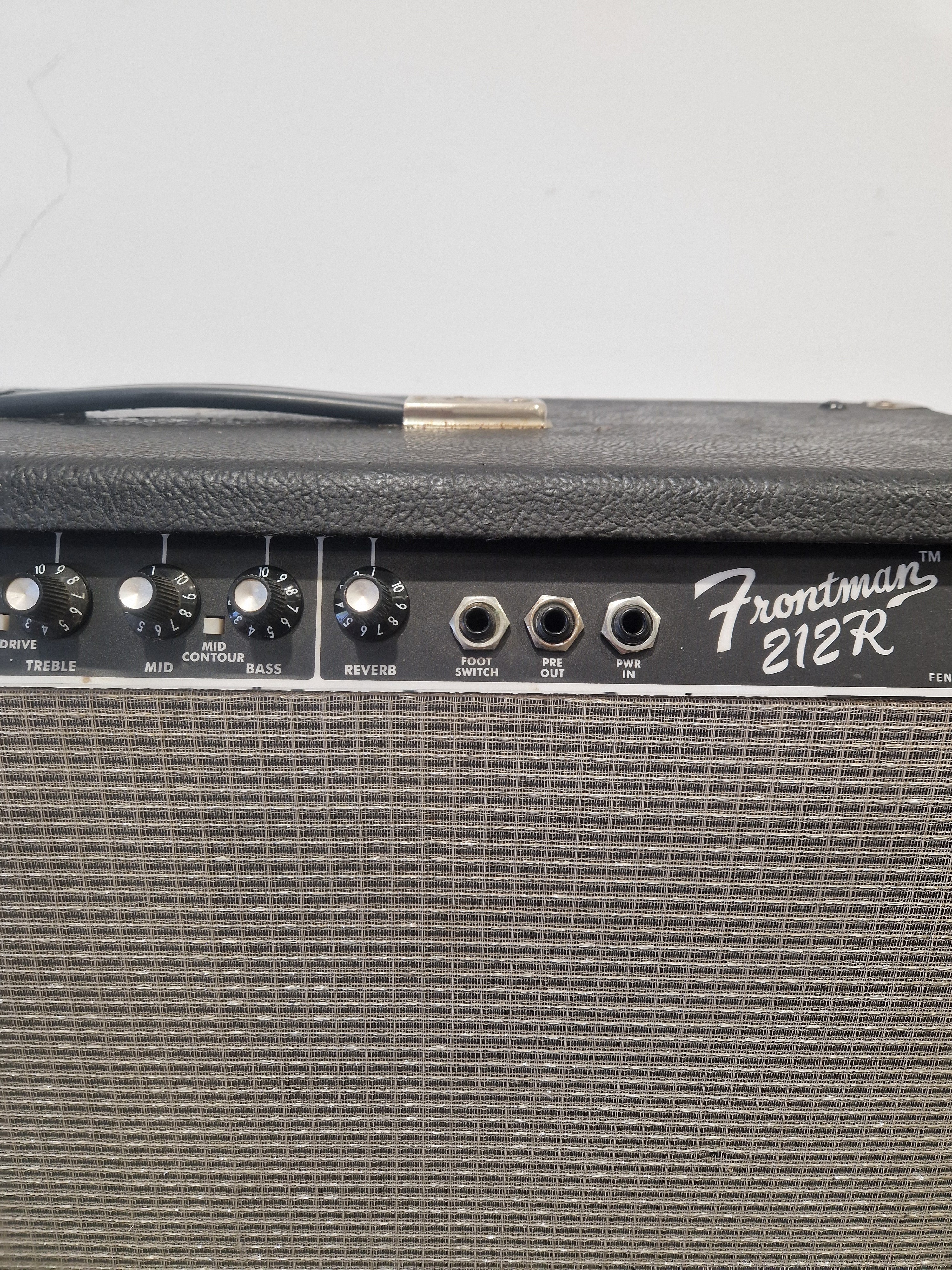 Fender 212R - 100W Solid-State Combo Amp - Good w/ Power Supply & Fender Pedal - Image 7
