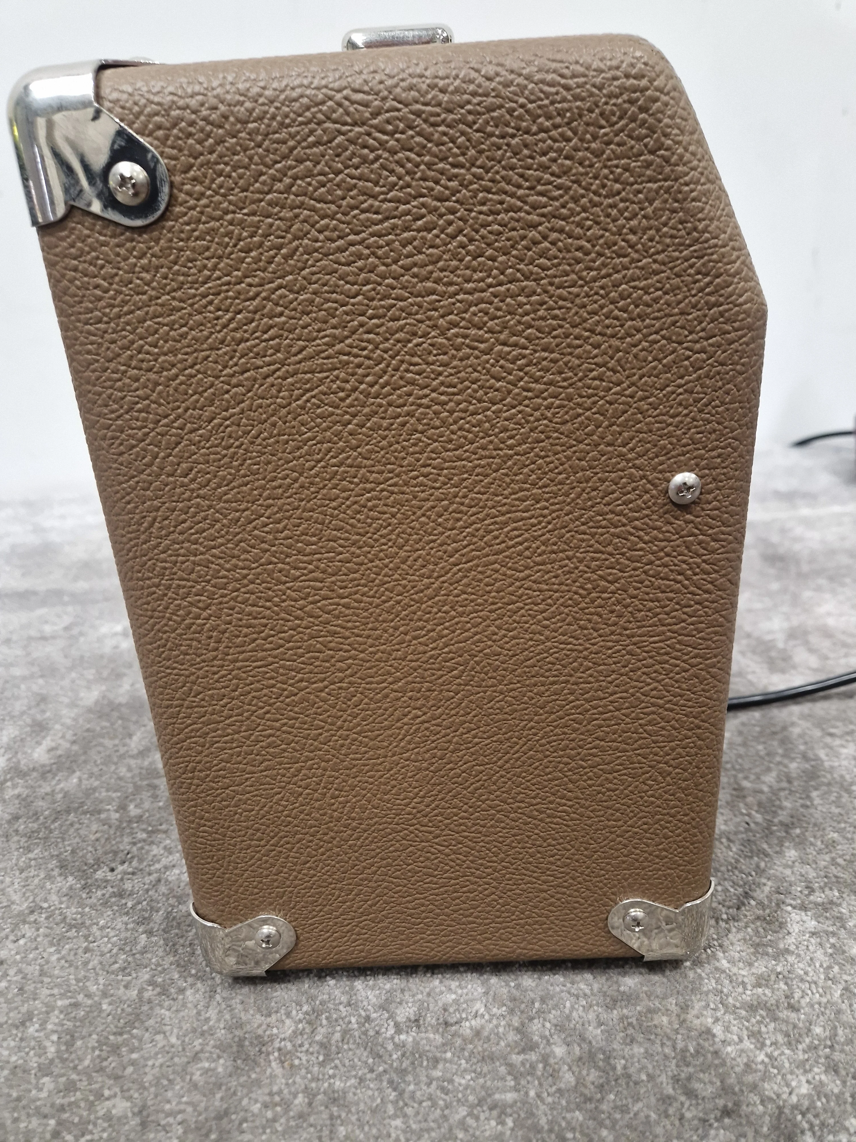 Fender Acoustasonic 15 - 15-Watt Amplifier, String Dynamics Modeling - Mint w/ Tags - Image 10