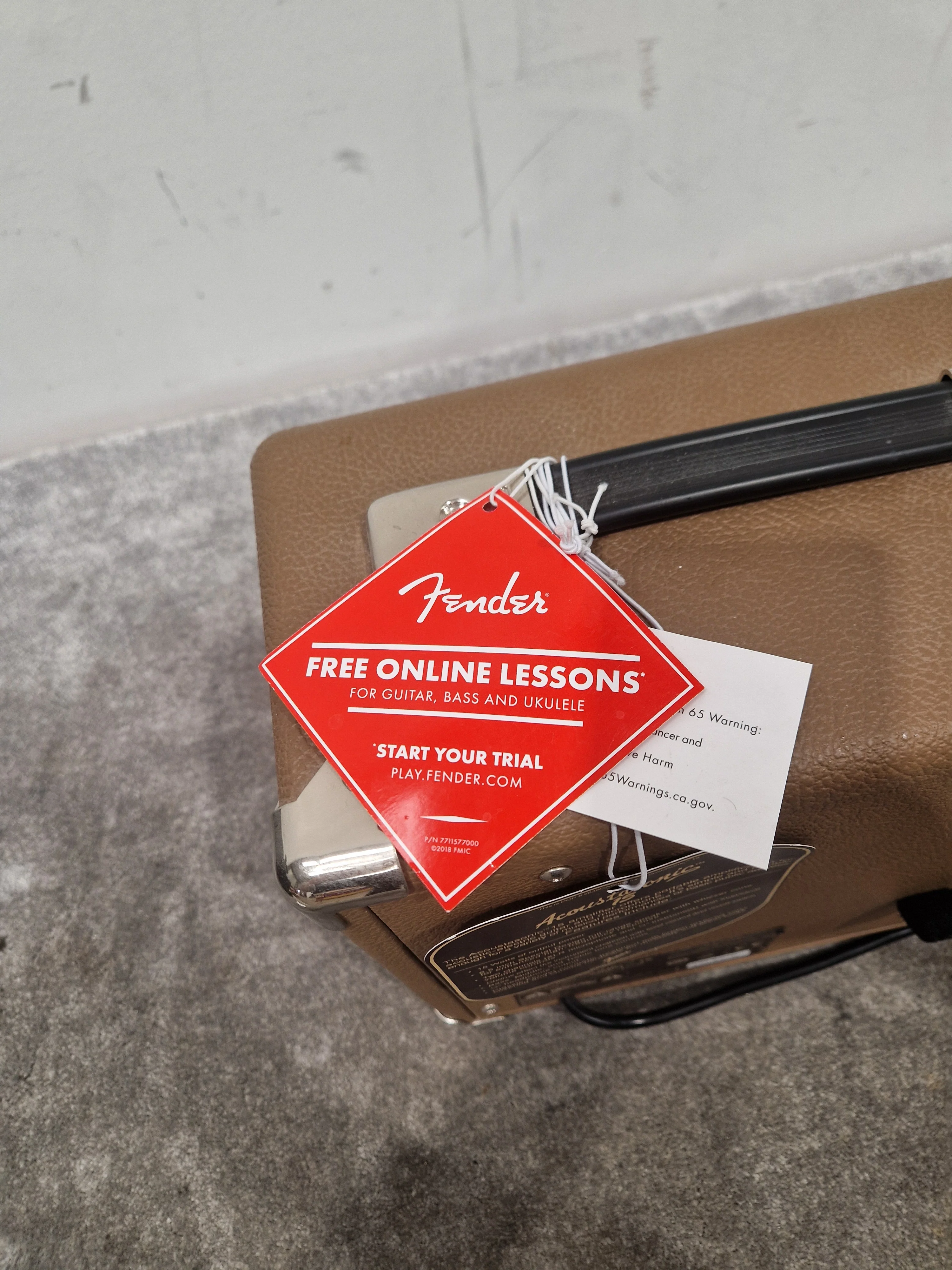 Fender Acoustasonic 15 - 15-Watt Amplifier, String Dynamics Modeling - Mint w/ Tags - Image 8