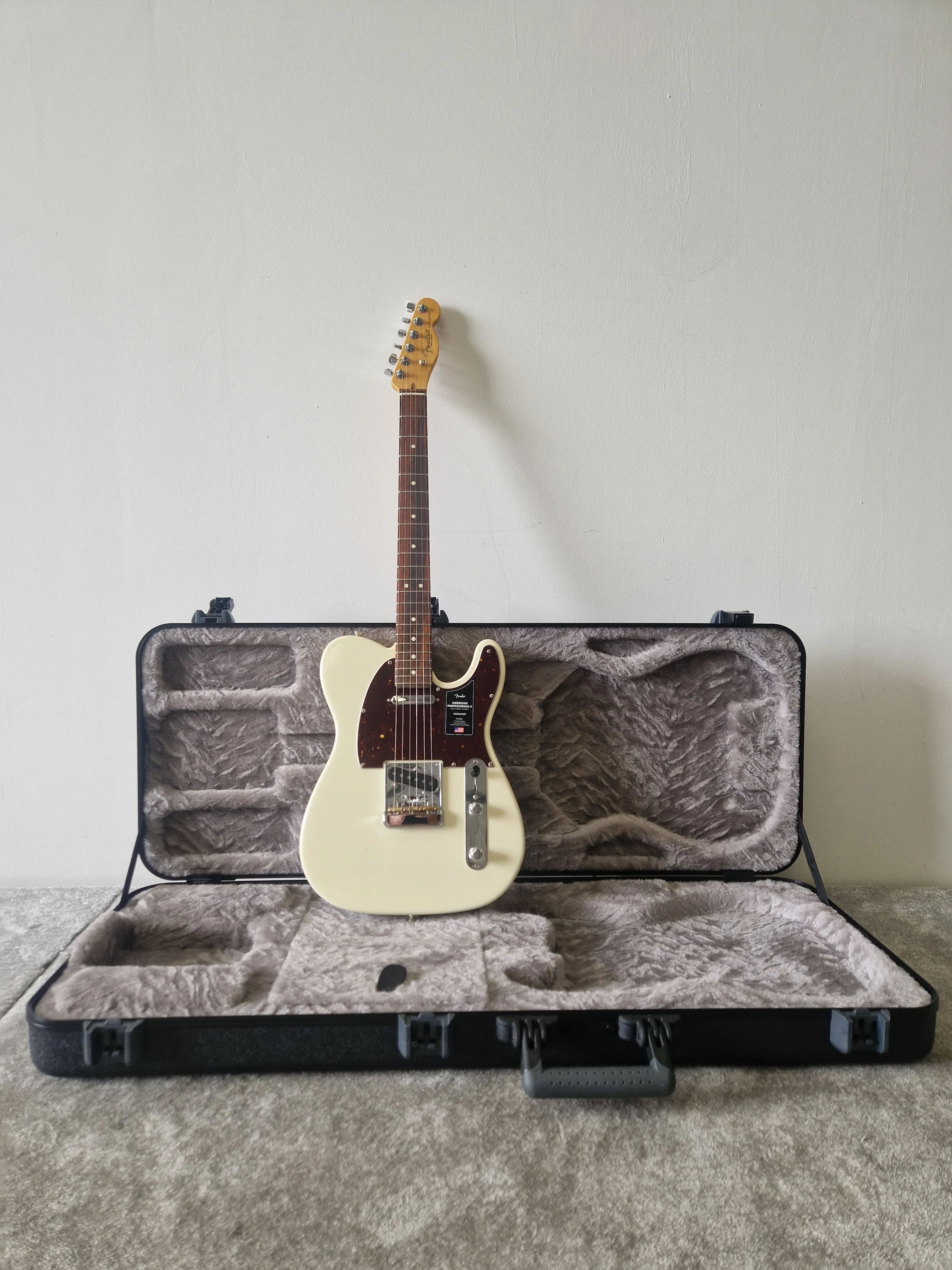 Fender American Professional II Telecaster Electric Guitar - Excellent w/ Hard Case & Certification - Image 10
