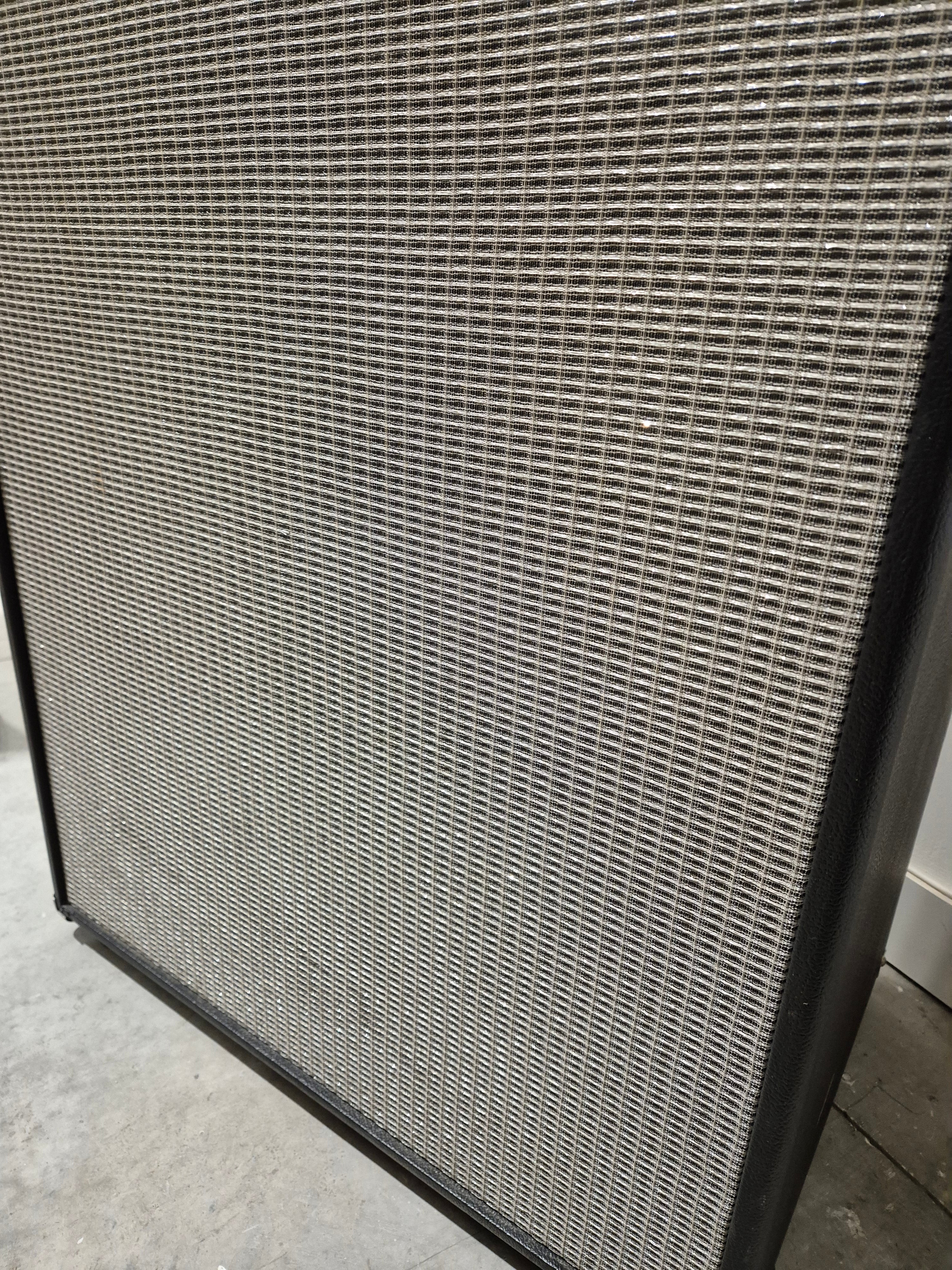 Fender Bassman 810 Neo Bass Amplifier Cabinet - 8x10" Neo Speakers, 2000 Watts - Excellent w/ Flight Case - Image 7