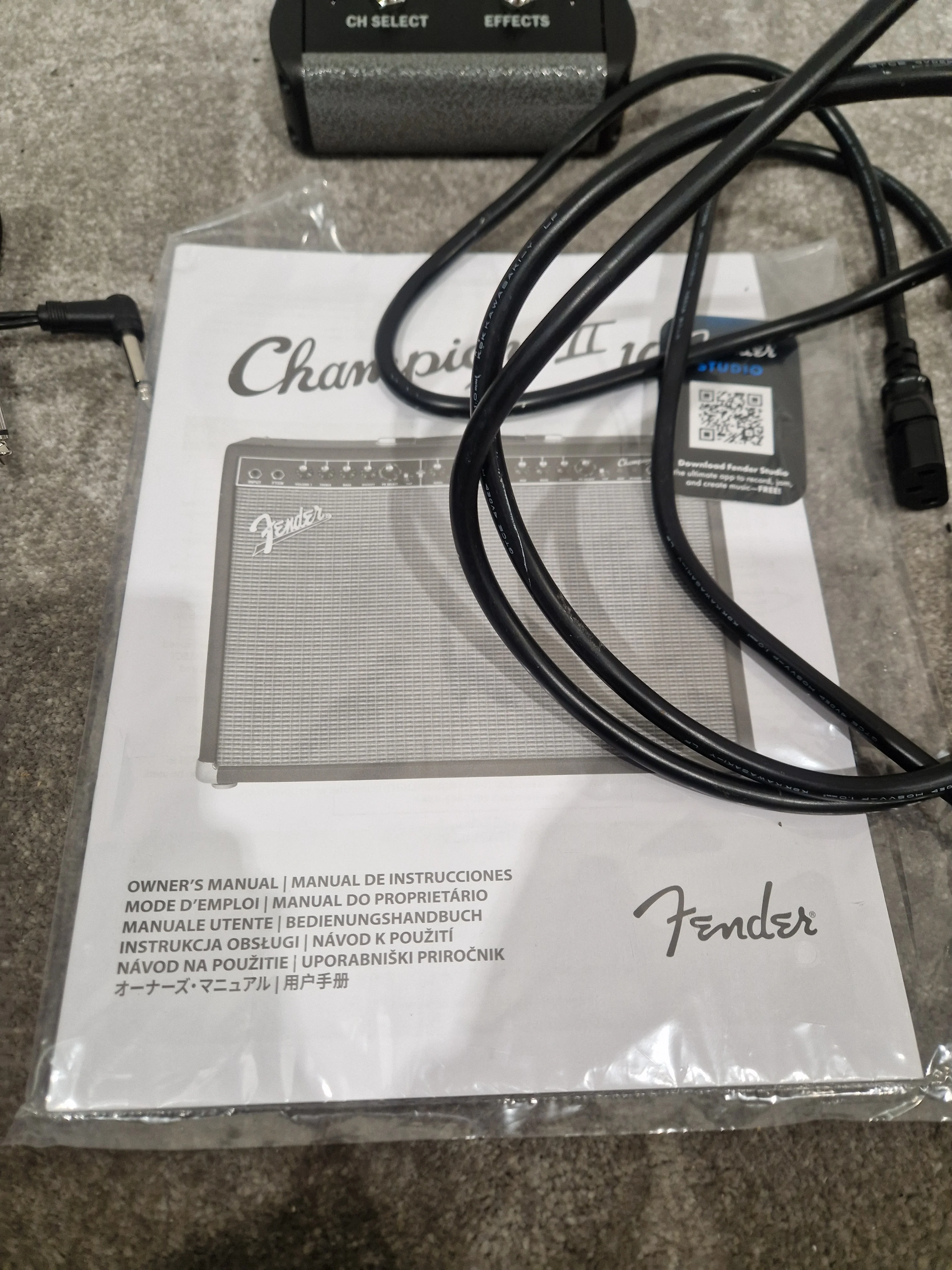 Fender Champion II 100 Combo - Guitar Amplifier Combo - Black - Like New w/ Cables & Tags - Image 9