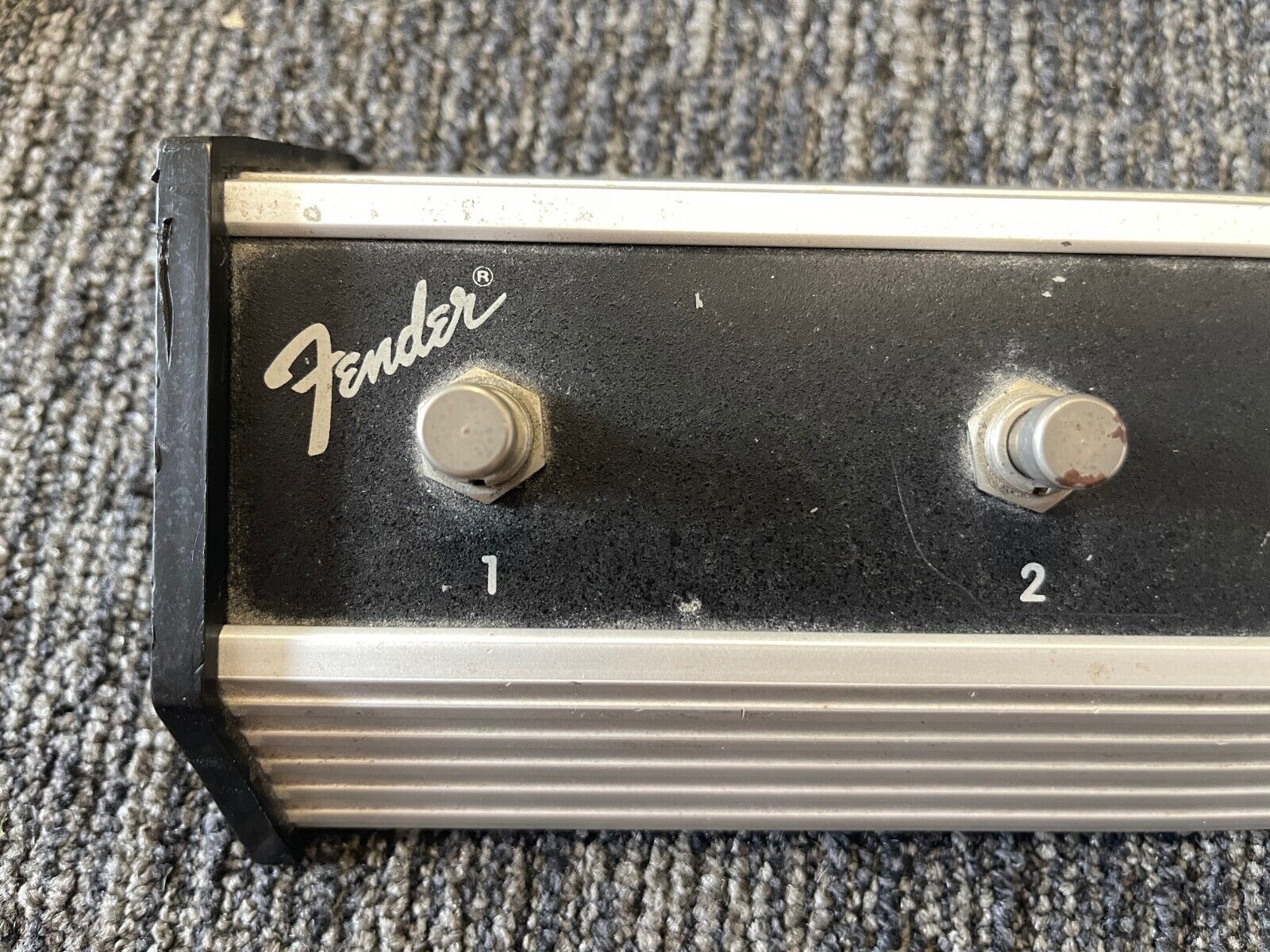 Fender Cyber-Twin 2 x 65-Watt 2x12" Guitar Combo Amp Footswitches and Cover - Image 10
