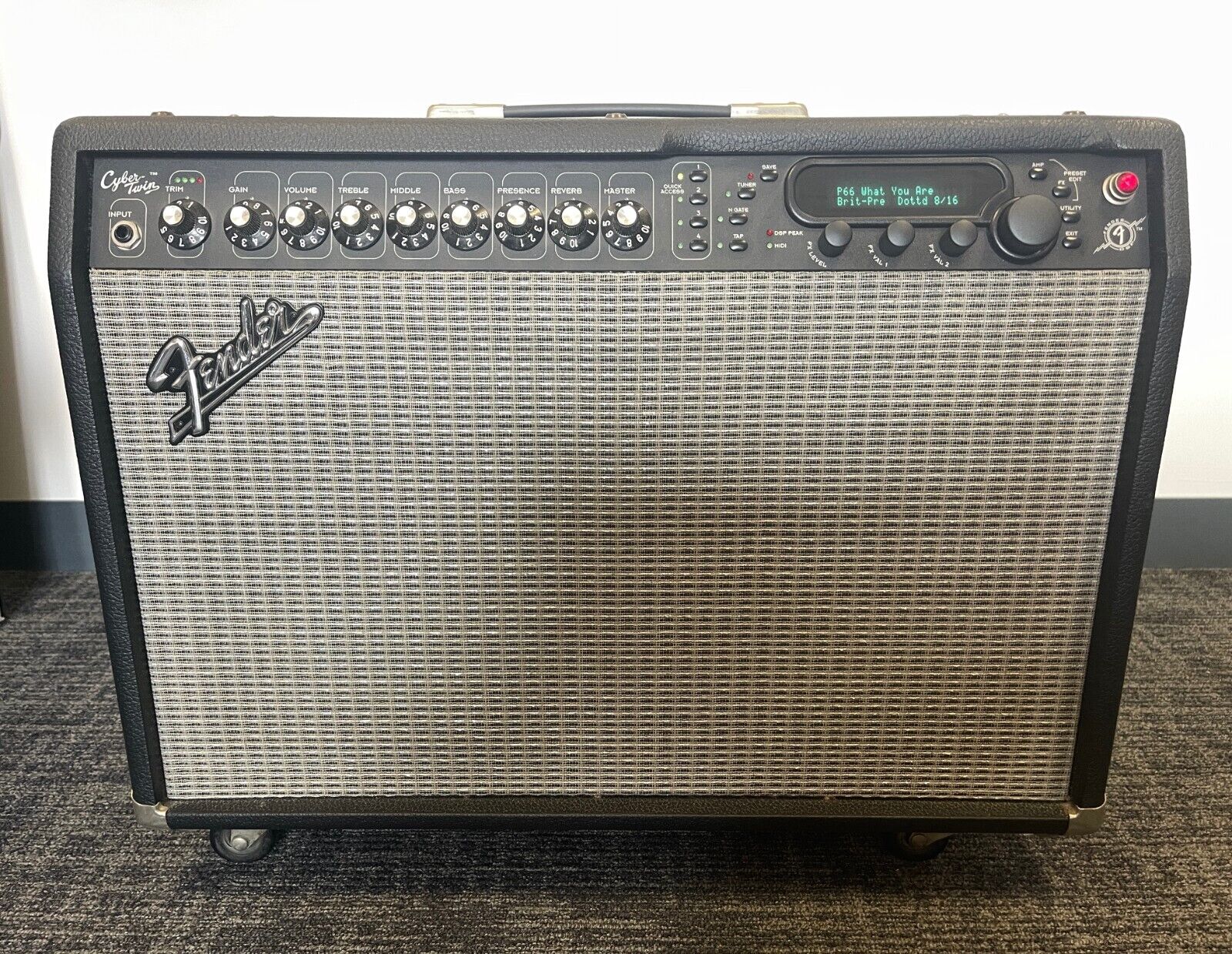 Fender Cyber-Twin 2 x 65-Watt 2x12" Guitar Combo Amp Footswitches and Cover - Image 3