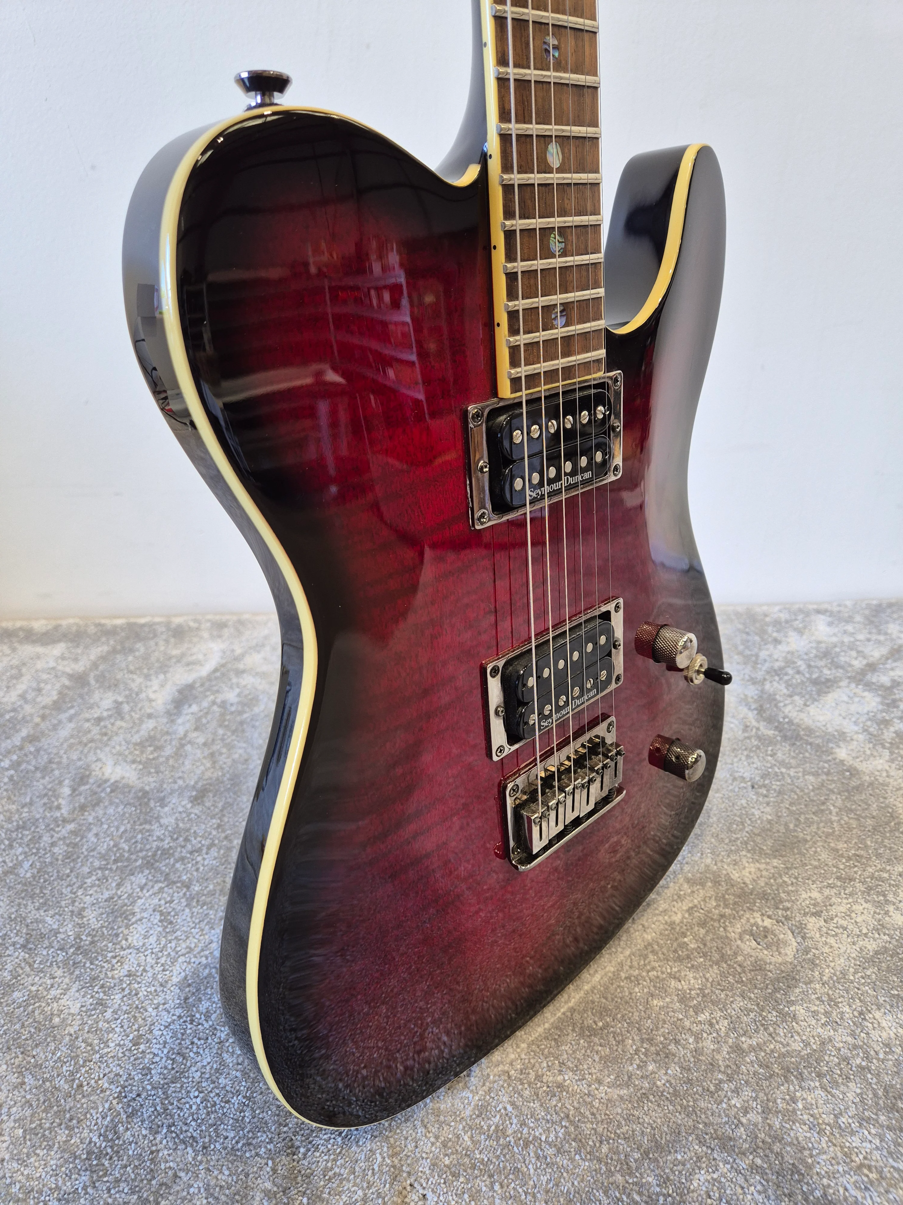 Fender FMT Custom Telecaster - Electric Guitar - Black Cherry Burst - Image 10
