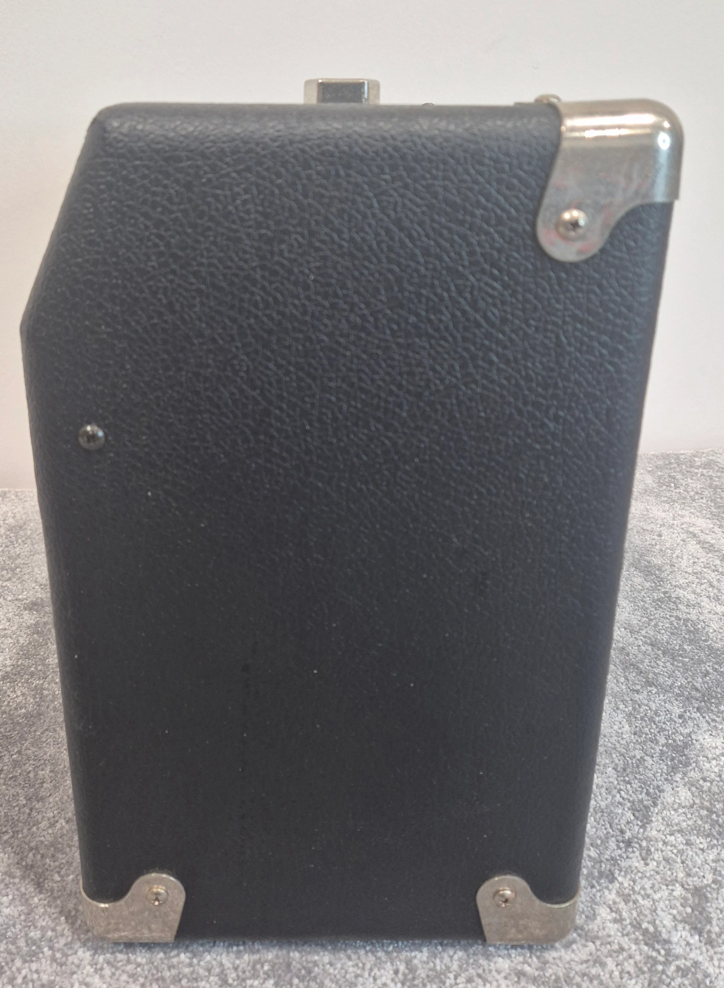 Fender Frontman 15G Amplifier - 15 Watts Amp - Black - Image 2
