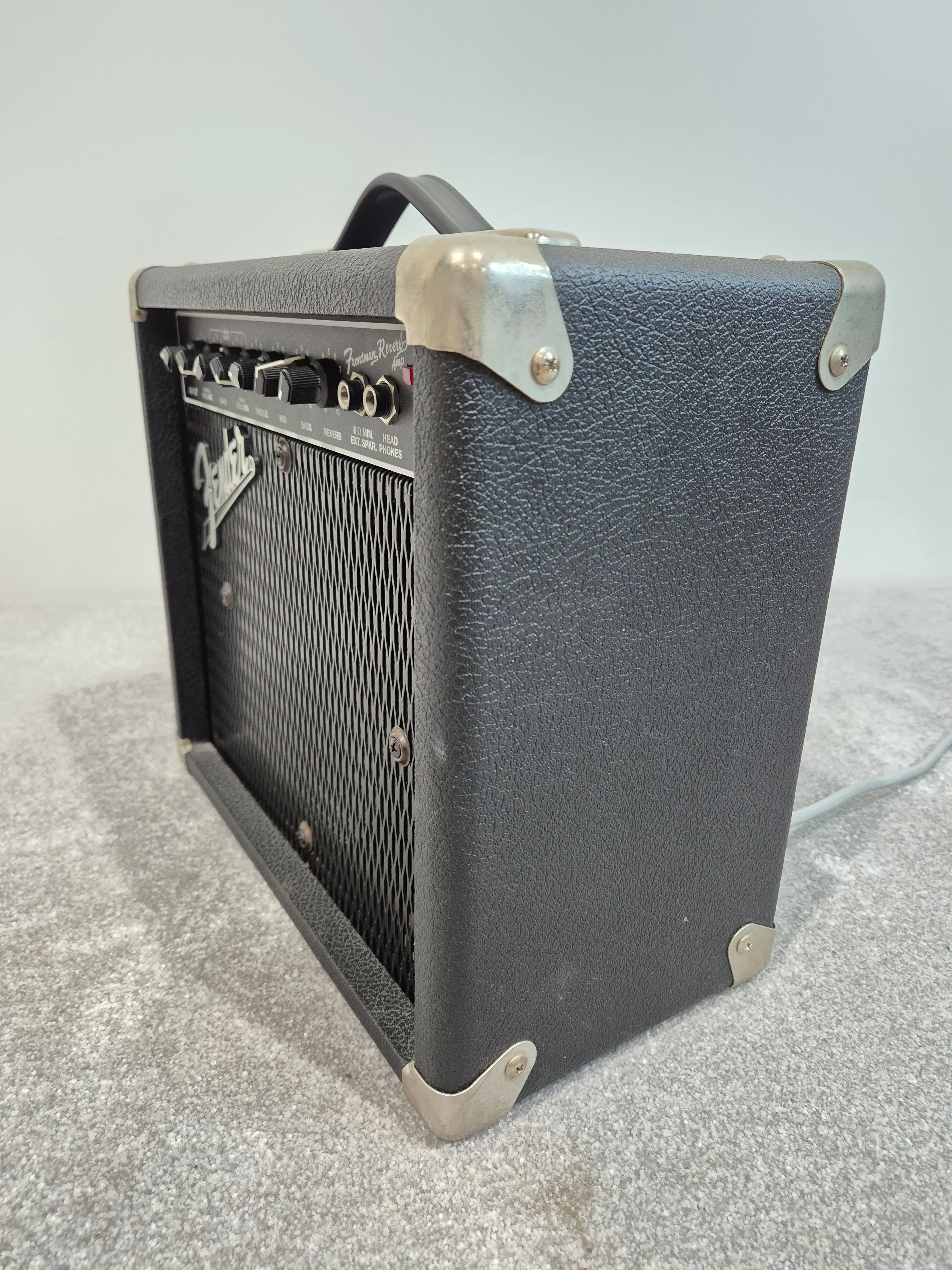 Fender Frontman Reverb - Compact Guitar Practice Amp - Image 4