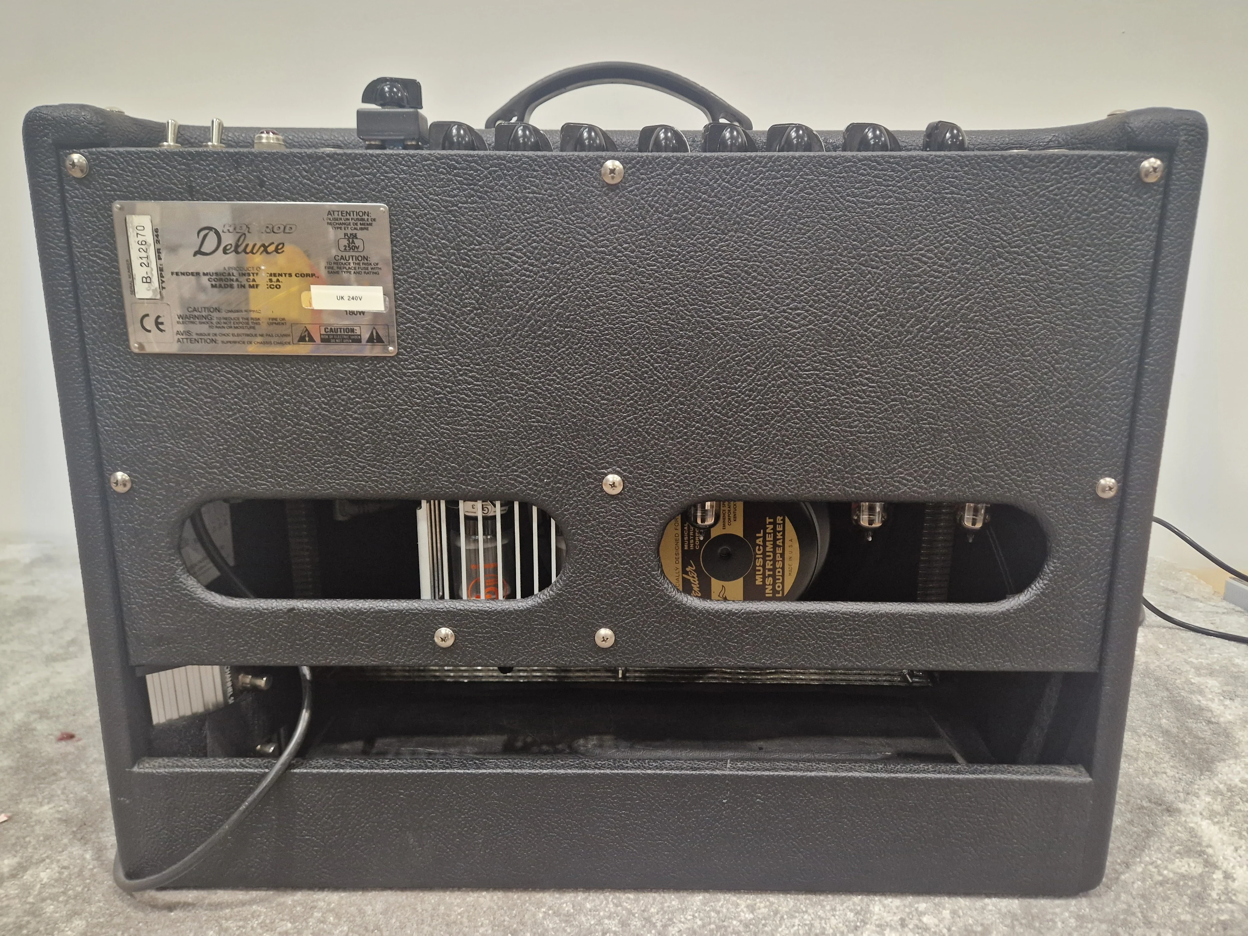 Fender Hotrod Deluxe PR246 - 40W Tube Guitar Combo Amp - Excellent - Image 4