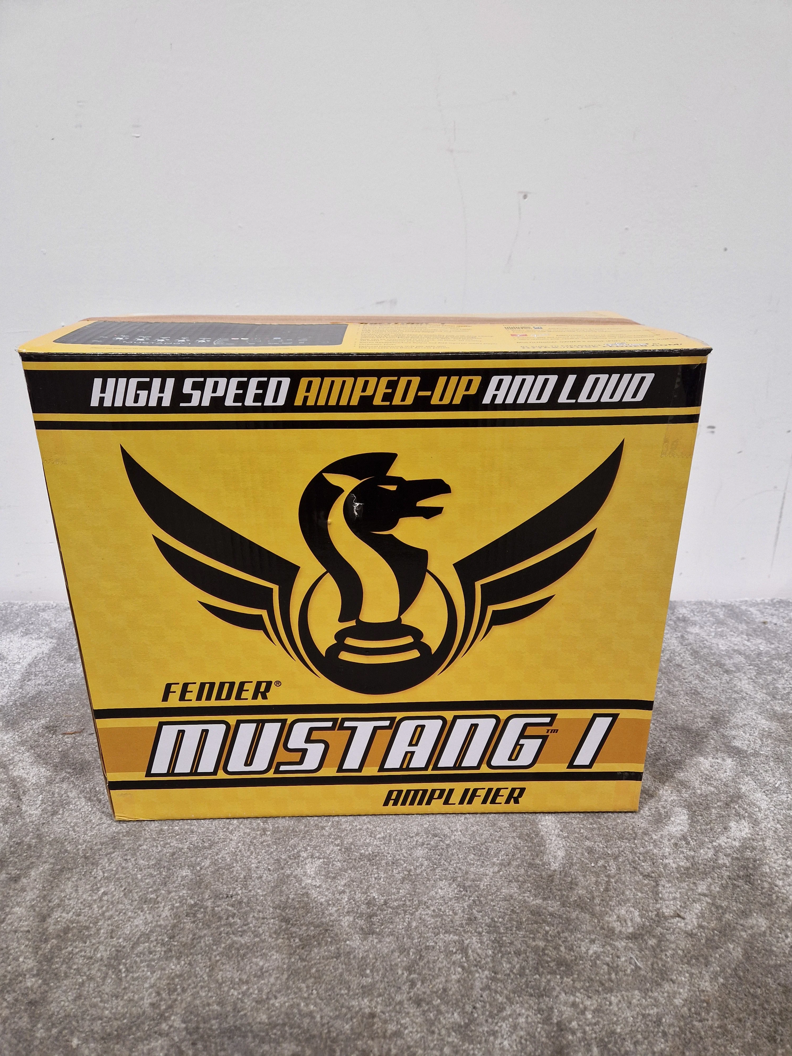 Fender Mustang 1 AMP - Modeling Guitar Amplifier - Excellent w/ Original Box & Power Supply - Image 11