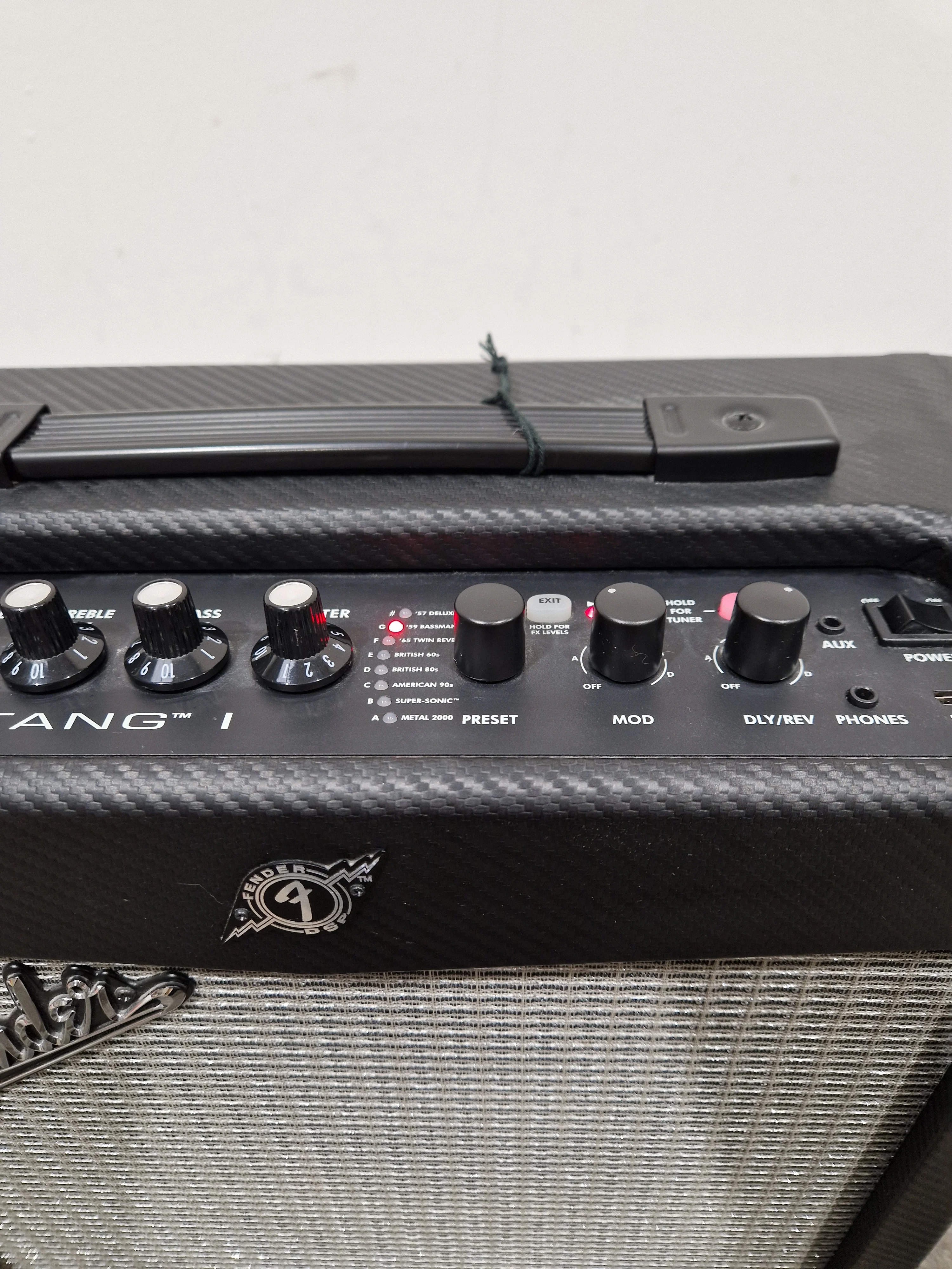 Fender Mustang 1 AMP - Modeling Guitar Amplifier - Excellent w/ Original Box & Power Supply - Image 6
