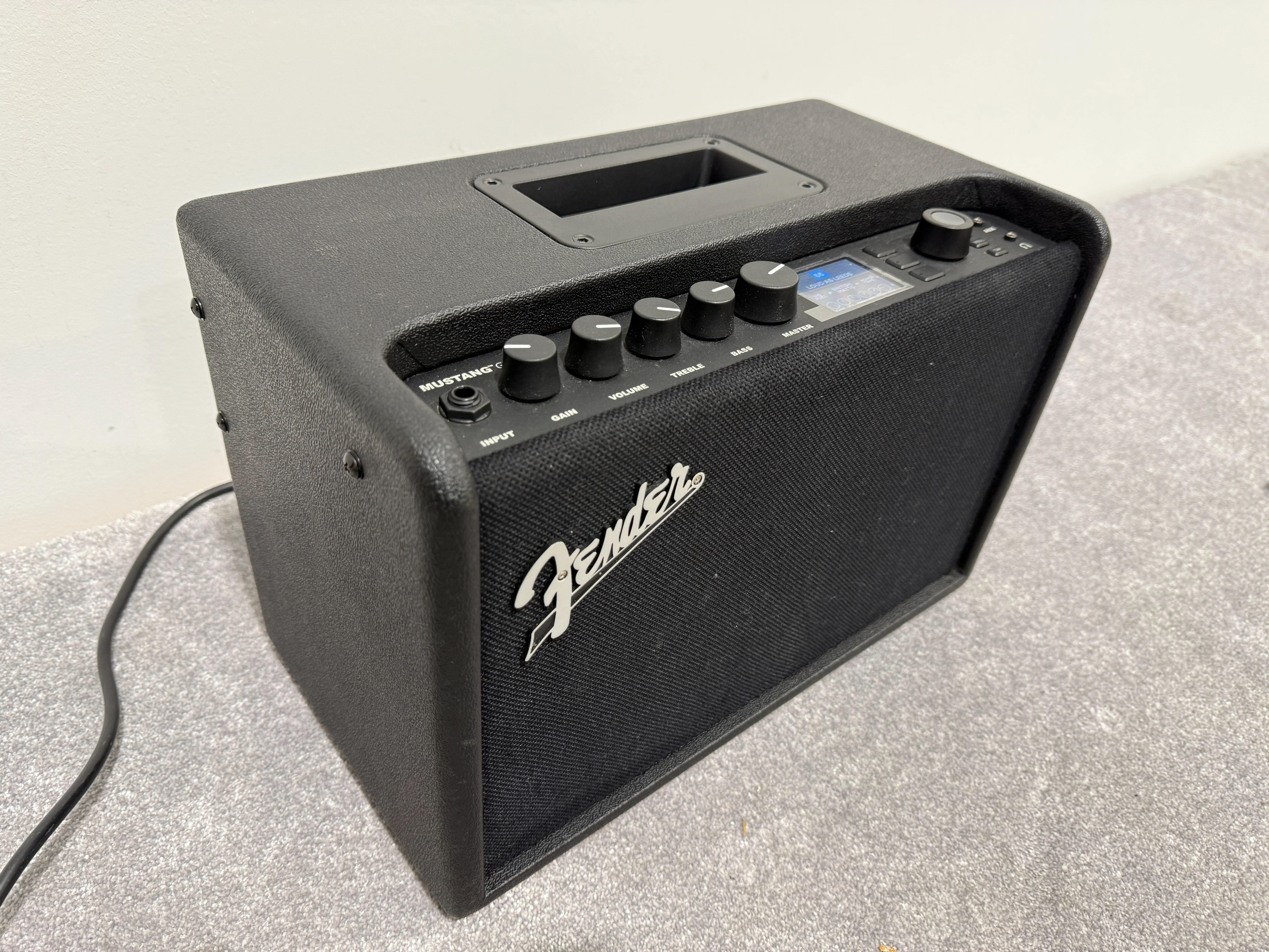 Fender Mustang GT40 Modelling Electric Guitar Combo Amplifier - Image 2