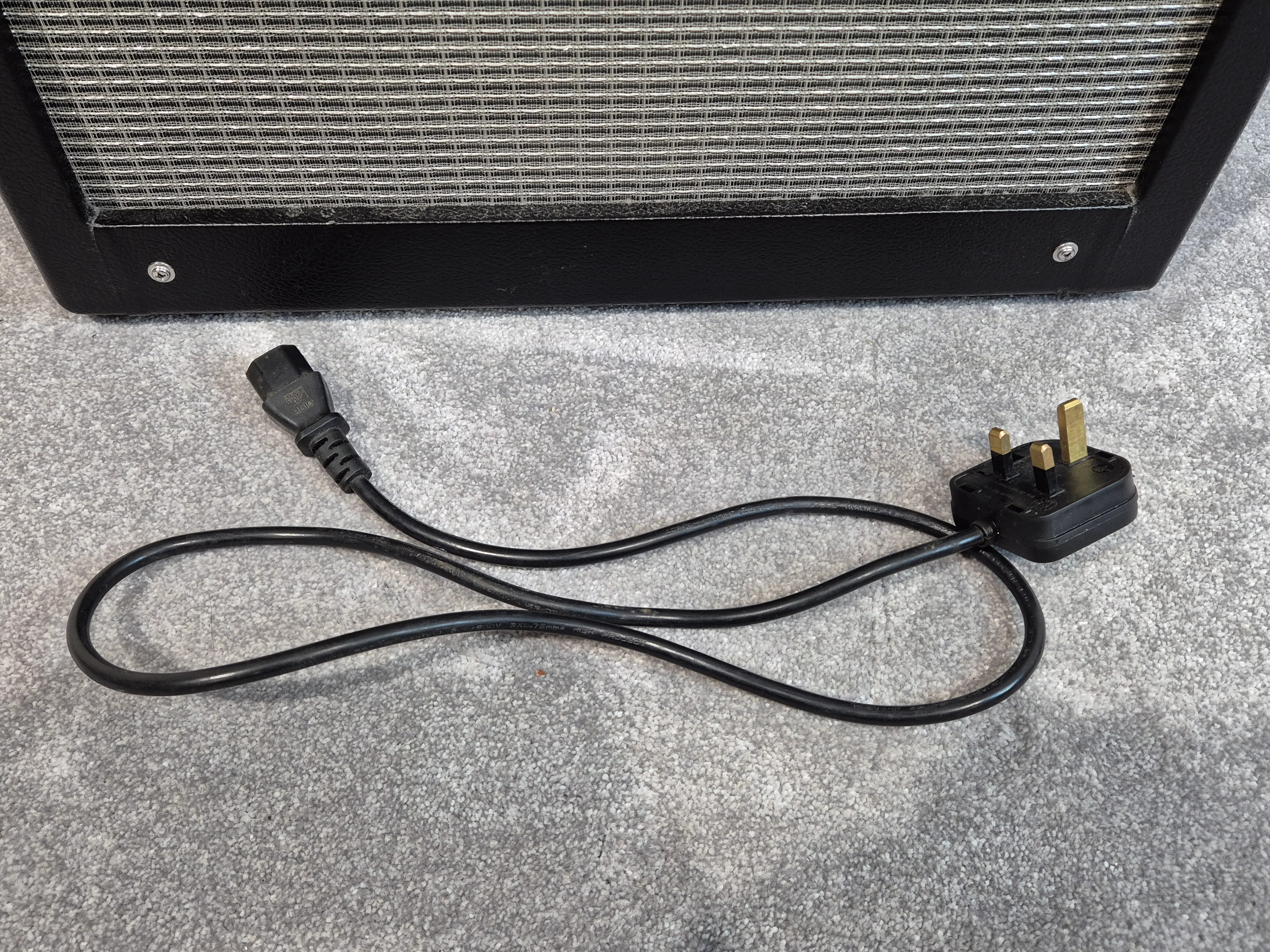 Fender Mustang II Amp - 40 Watt Digital Modeling Amplifier - Image 8