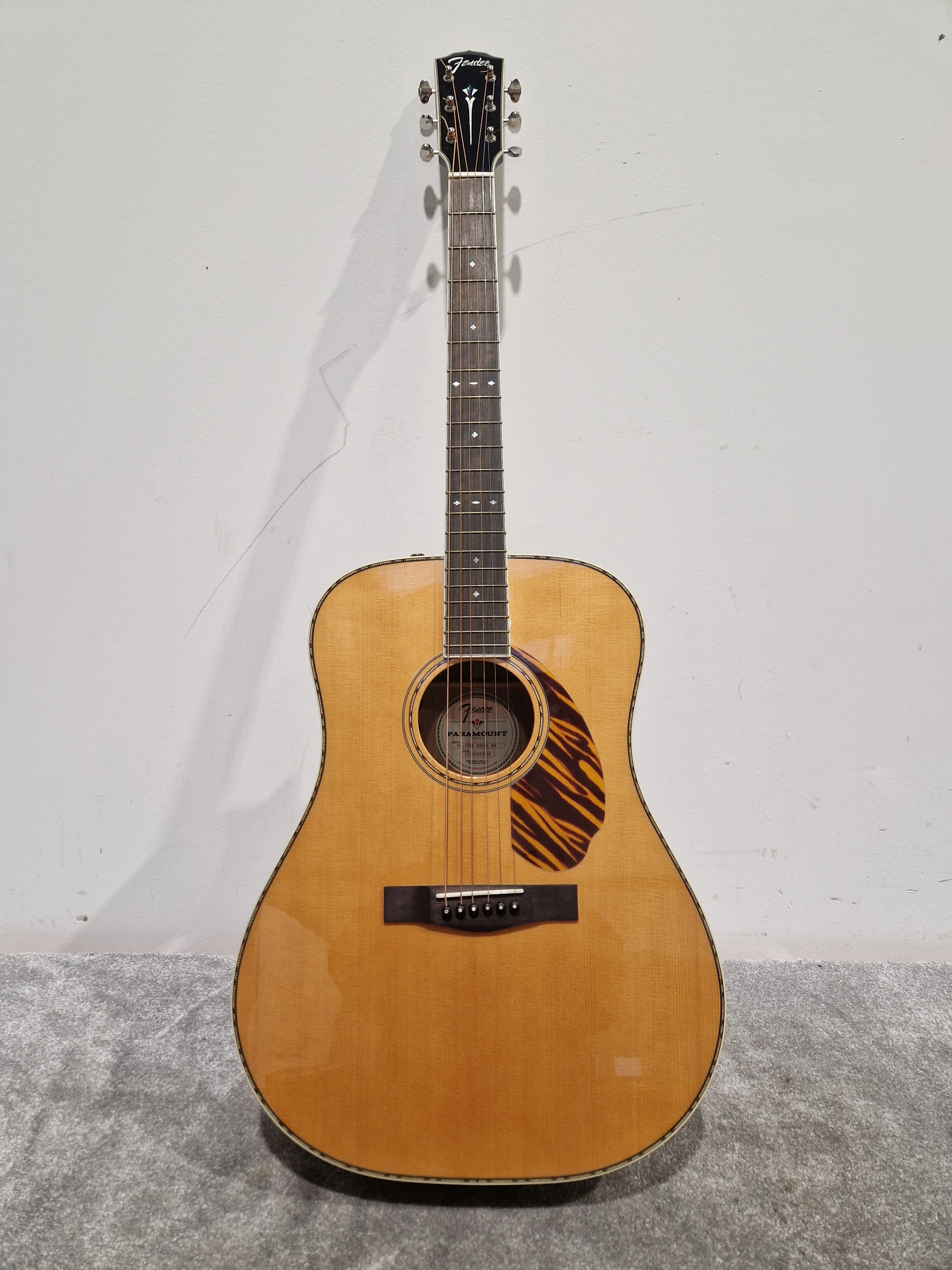 Fender Paramount PD-220 - Acoustic Guitar - Dreadnought Natural - Excellent w/ Hard Case - Image 7