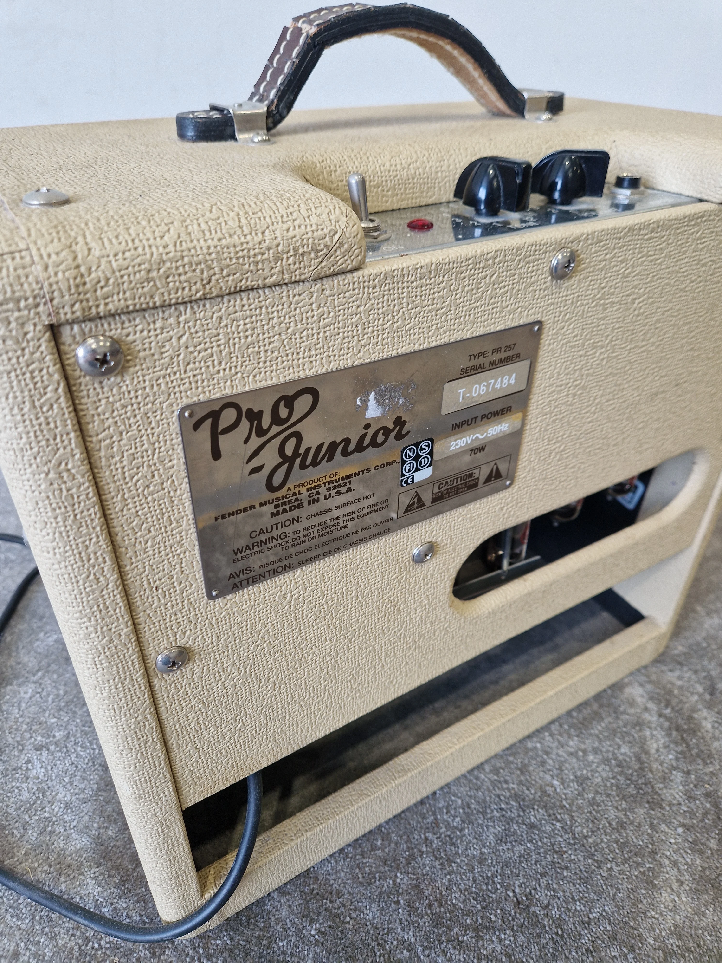 Fender Pro Junior Blonde Amplifier - 15 Watts, Single 10" Speaker - Excellent w/ Power Supply - Image 5