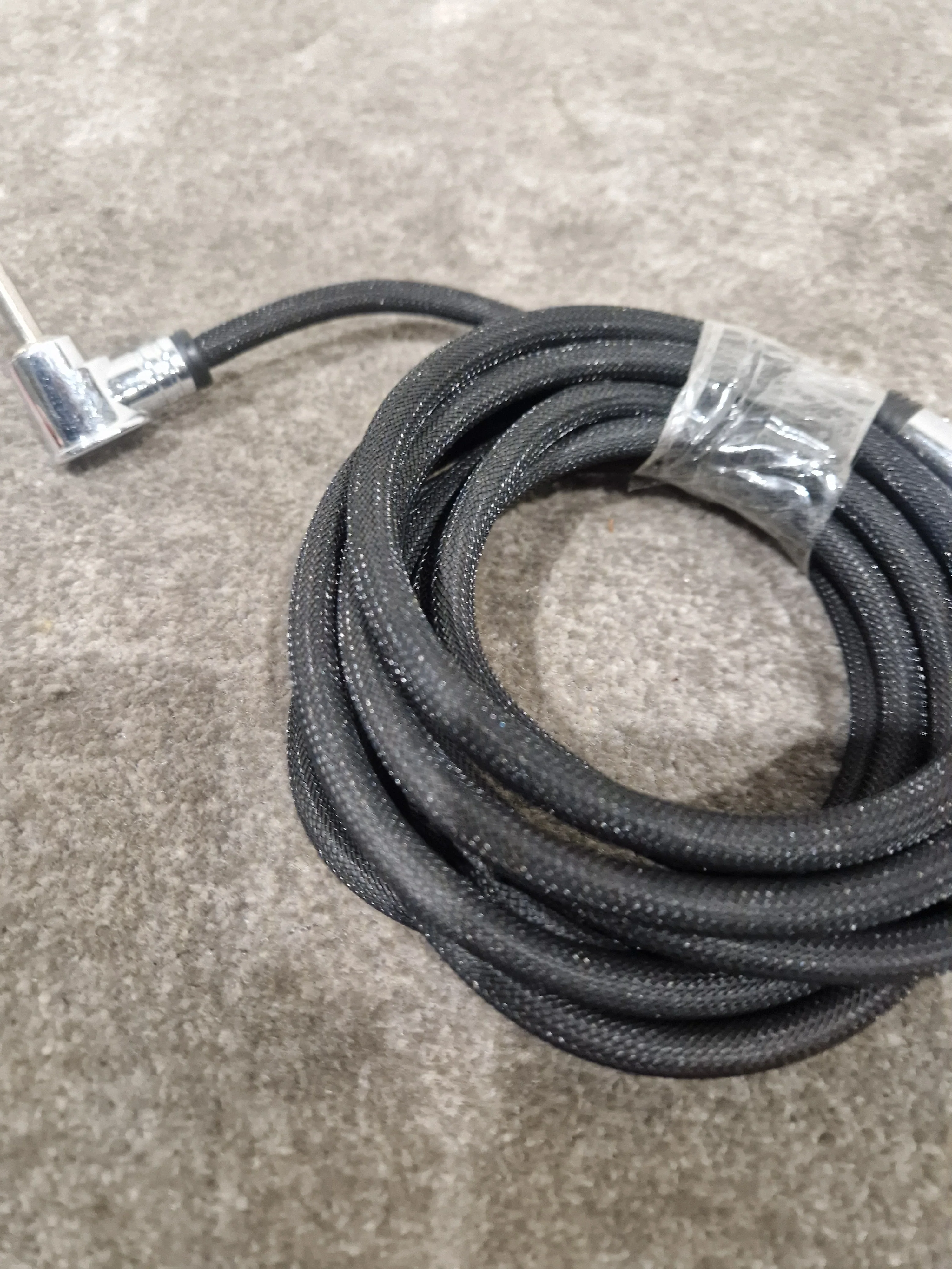 Fender Professional Series Kill Switch Instrument Cables – Audio Cable - Excellent - Image 5