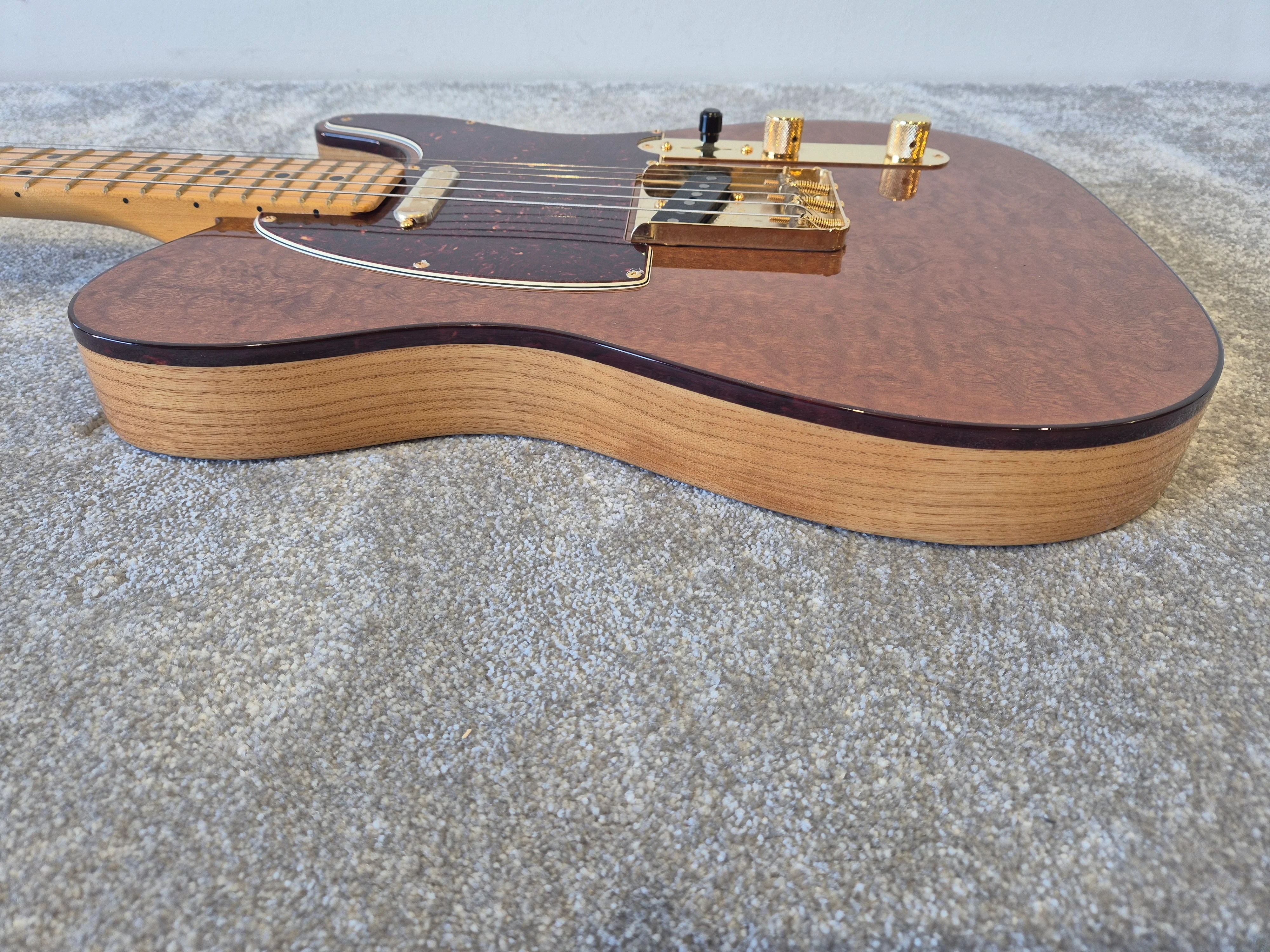 Fender Rarities Red Mahogany Telecaster – Limited Edition Electric Guitar  US19012782 – Excellent w/ Fender Hard Case and Certification - Image 12